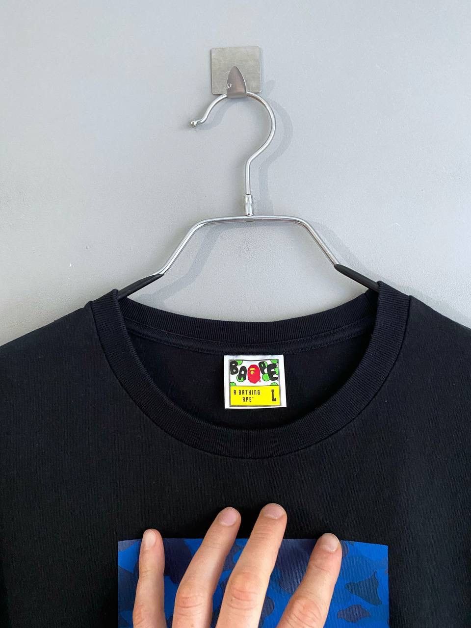 Bape Bape A Bathing Ape Blue Camo Print Black T-Shirt, Size L Size US L / EU 52-54 / 3 - 10 Thumbnail
