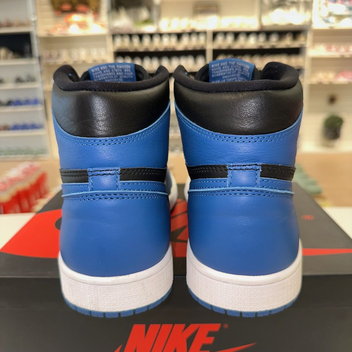 Jordan Brand × Nike Size 9.5 - Jordan 1 Retro OG High Dark Marina Blue Size US 9.5 / EU 42-43 - 3 Thumbnail