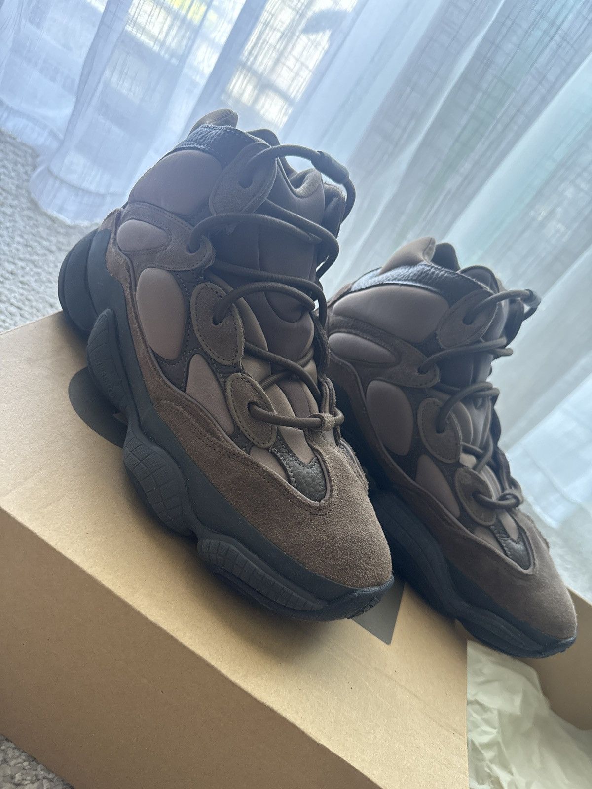 Yeezy Yeezy 500 High taupe/black size 9M Size US 9 / EU 42 - 2 Thumbnail