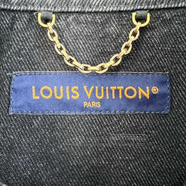 Louis Vuitton Louis Vuitton New Logging Black Embossed Full Logo Washed Size US L / EU 52-54 / 3 - 4 Thumbnail