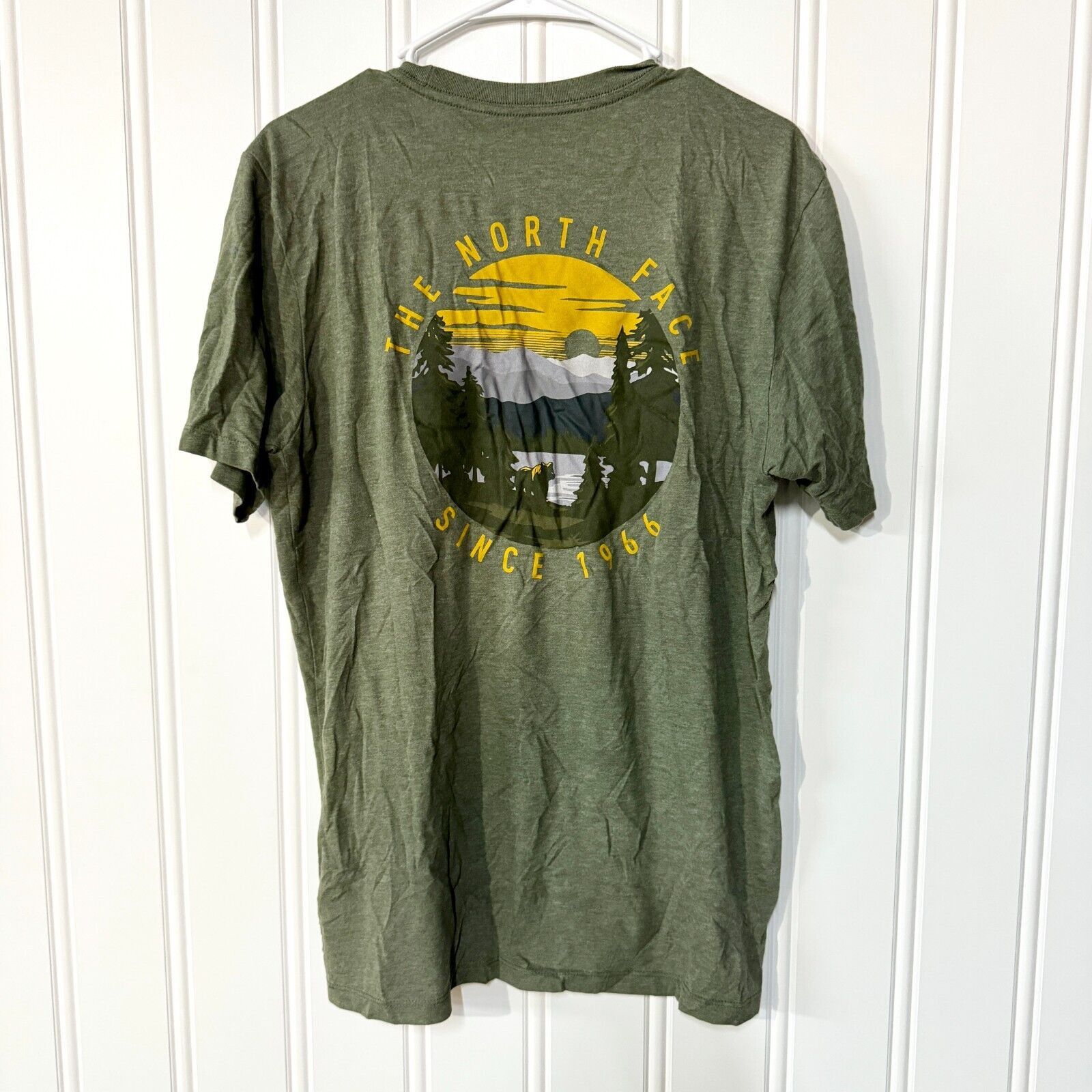 The North Face The North Face Short Sleeve Camping Graphic Tee Size Small Size US S / EU 44-46 / 1 - 3 Thumbnail