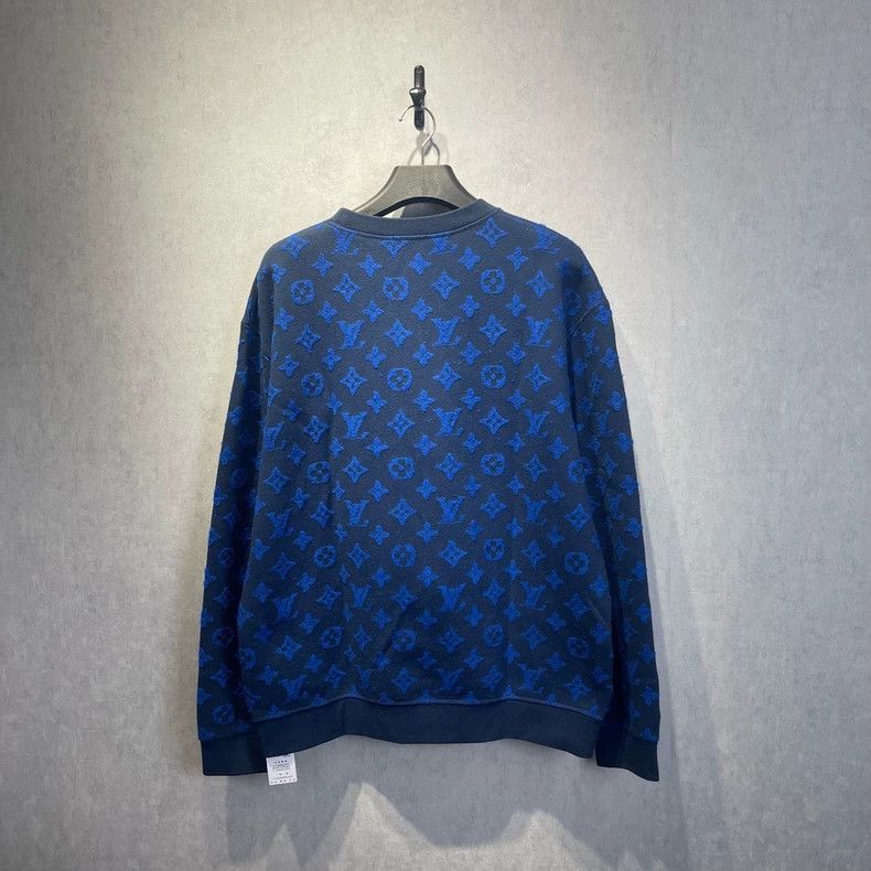 Louis Vuitton Louis Vuitton Fleece logo full printed sweatshirt Size US XXL / EU 58 / 5 - 2 Thumbnail