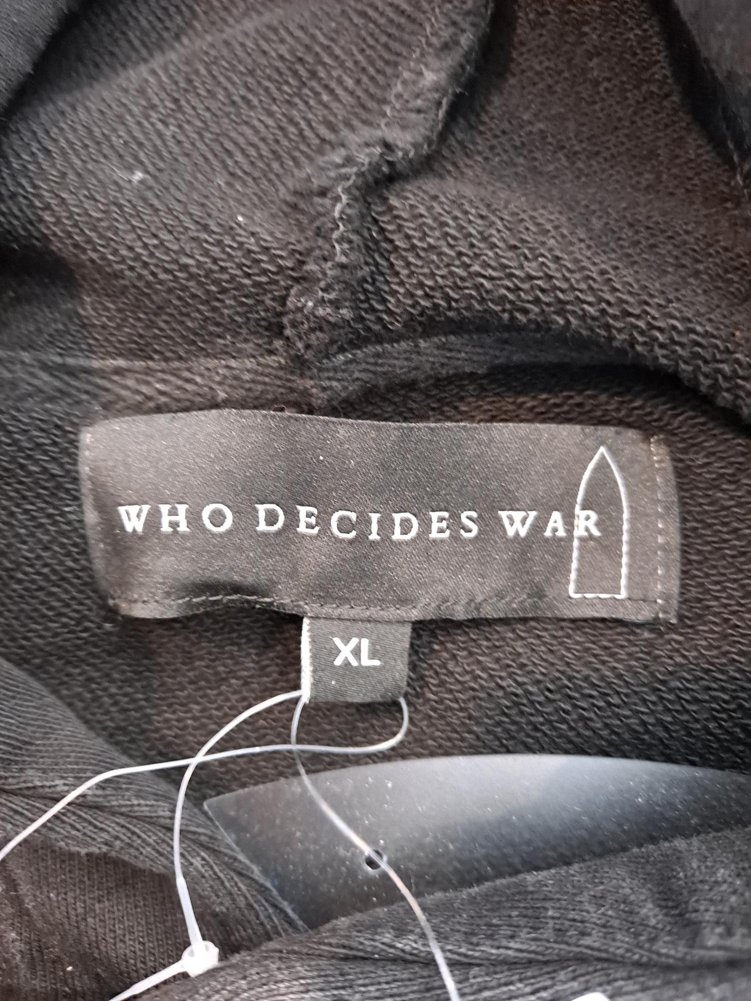 Who Decides War Who Decides War Shock Waves Hoodie Size XL Size US XL / EU 56 / 4 - 4 Thumbnail