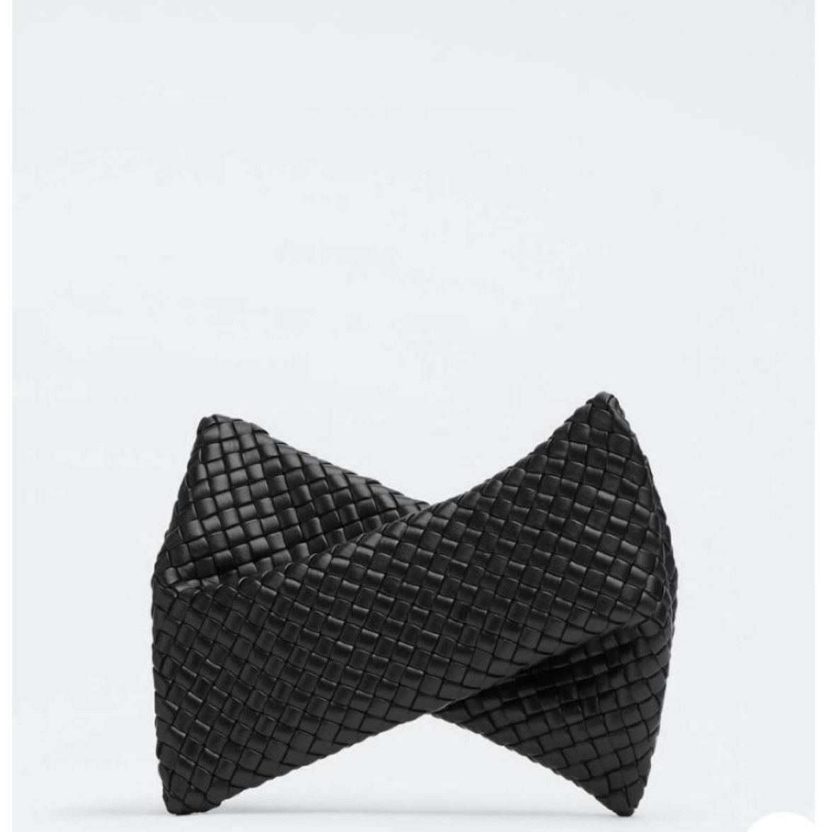 Bottega Veneta 'Criss Cross' Clutch