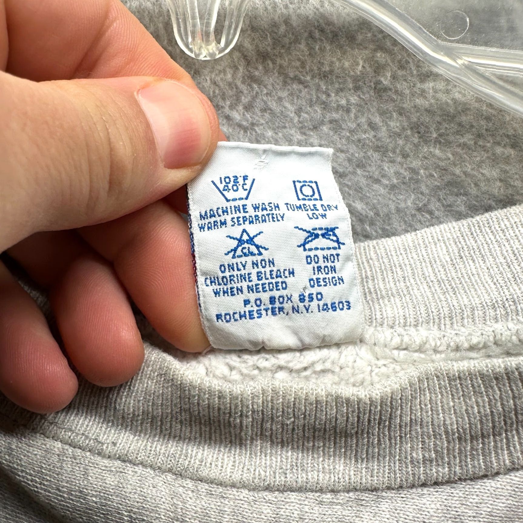 Champion VINTAGE Champion Sweater Mens 2XL Gray Tri Blend Made in USA Reverse Weave Size US XXL / EU 58 / 5 - 7 Thumbnail