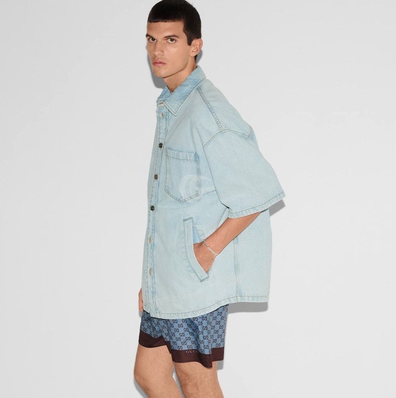 Gucci oc11z526 Lasered Denim Shirt in Light Blue Size US L / EU 52-54 / 3 - 6 Thumbnail