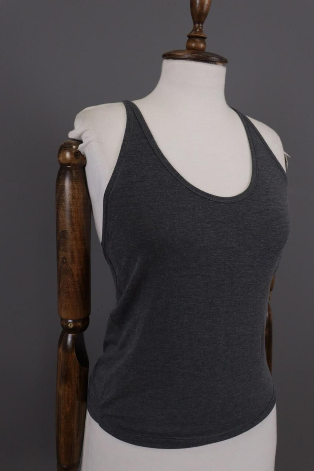 Lululemon Lululemon Athletica Gray Running Top Sleeveless Shirt Size M / US 6-8 / IT 42-44 - 4 Thumbnail