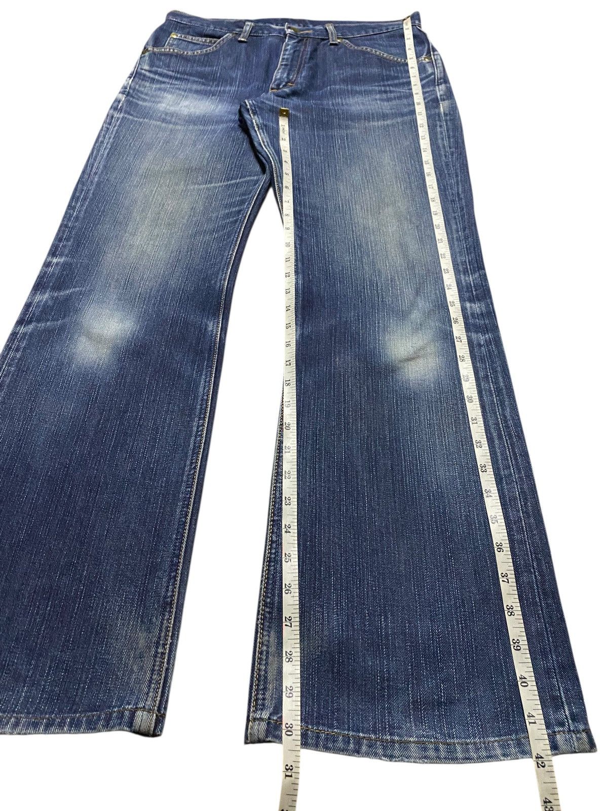 Lee × Vivienne Westwood Vintage Lee Faded Wash Distressed Bootcut Jeans Size US 33 - 13 Thumbnail