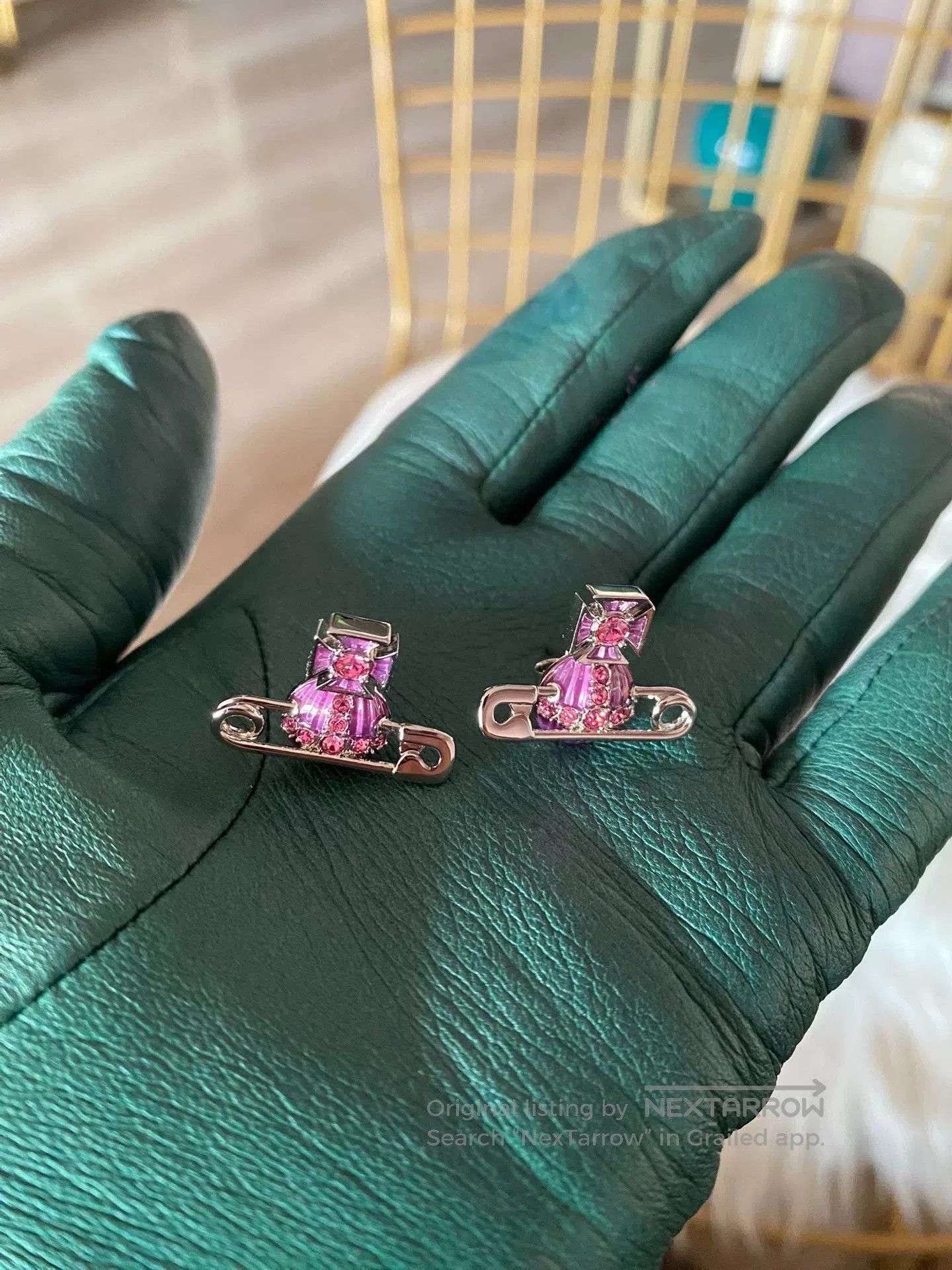 Vivienne Westwood Vivienne Westwood Pink Paperclip Earrings. Size ONE SIZE - 2 Thumbnail