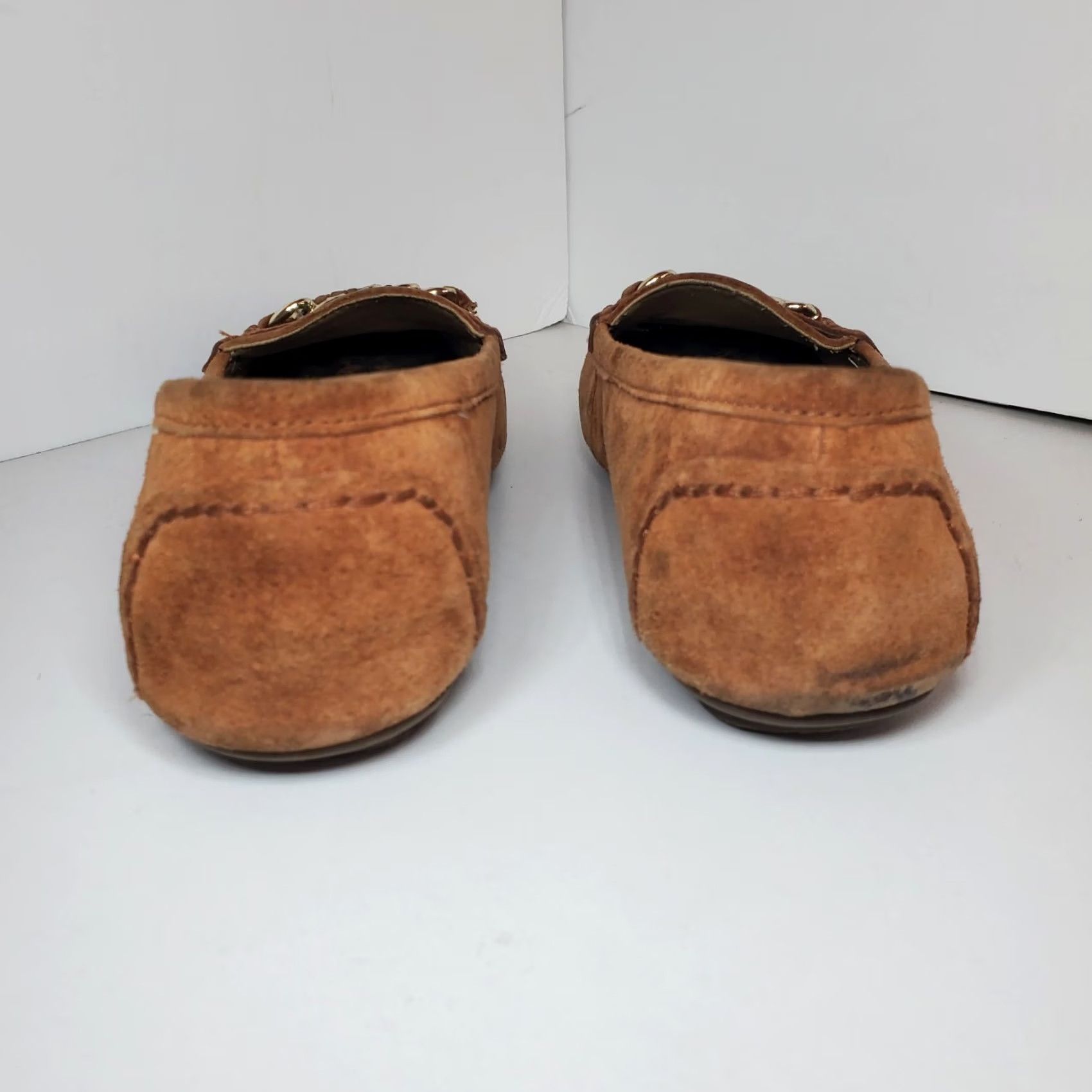 Vionic Vionic Loafer Womens Brown Mesa Cognac Suede Leather Mocassin Gold Chain Size US 8 / IT 38 - 5 Thumbnail