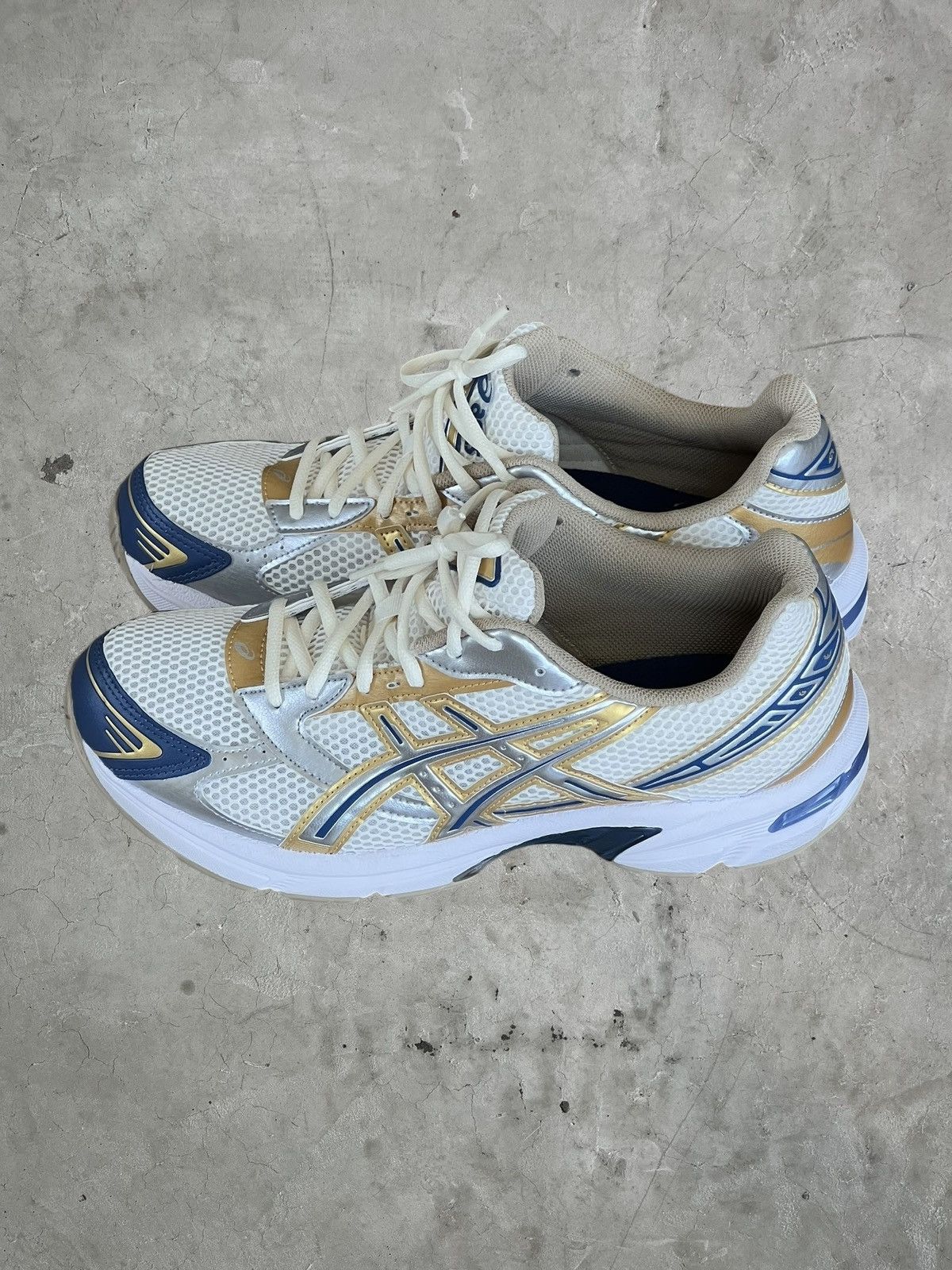 Asics Asics 1130 Shoes Size US 11.5 / EU 44-45 - 1 Thumbnail