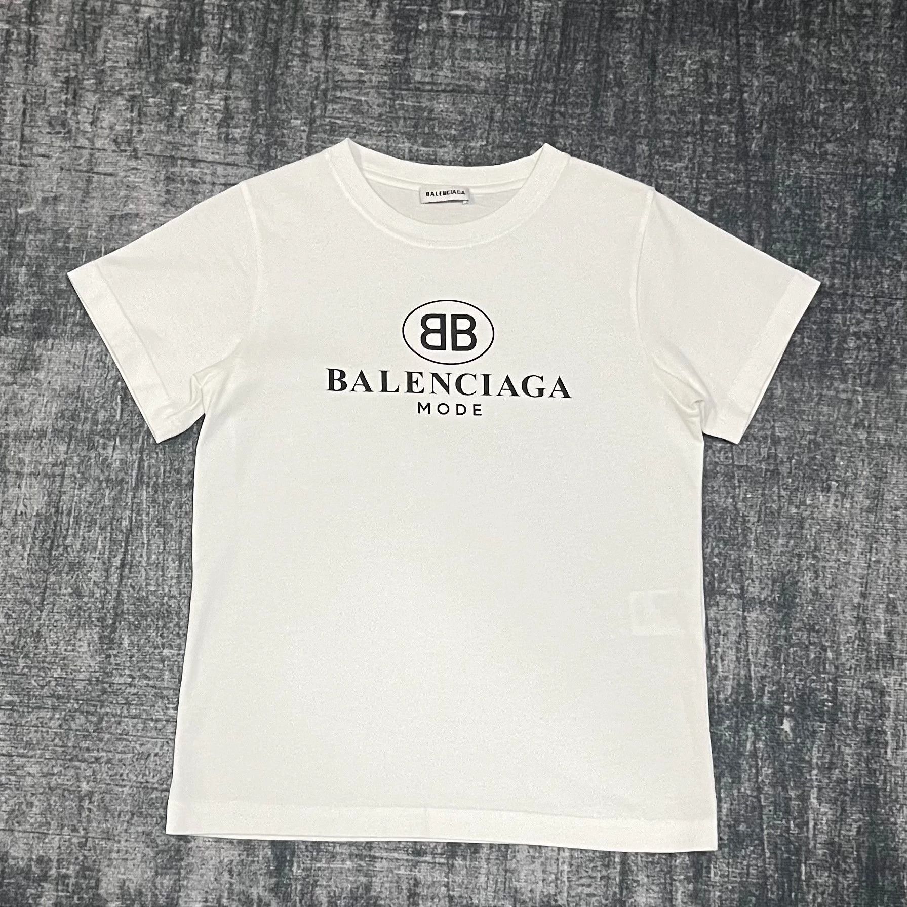 Balenciaga Balenciaga Balenciaga White Double B Basic Short Sleeve T-shirt Size US S / EU 44-46 / 1 - 1 Thumbnail