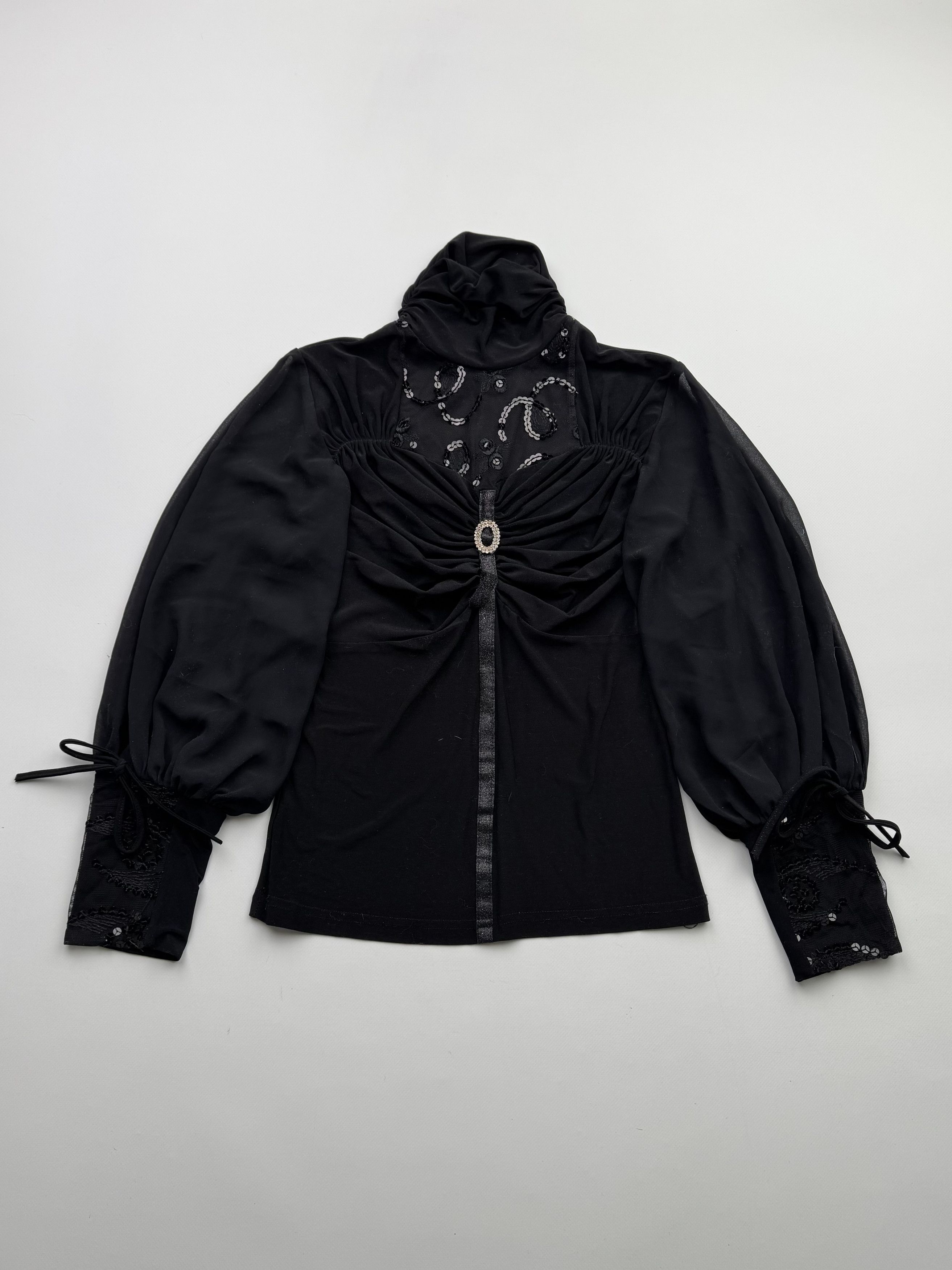 Vintage Blouse With Mesh Oversized Sleeve B353
