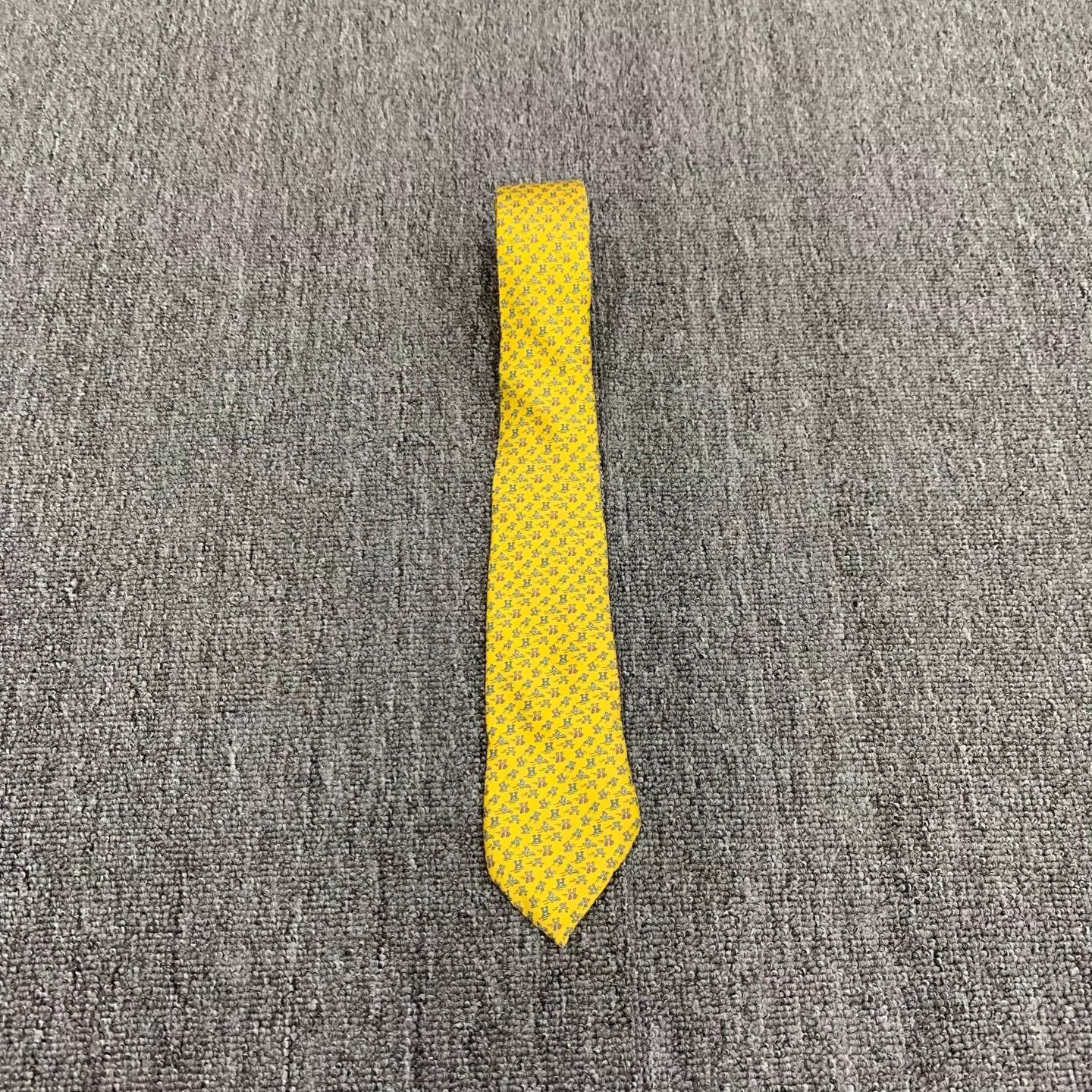 Hermes Hermes Yellow H All-Over Print Silk Tie 9/10 w/ Box Size ONE SIZE - 4 Thumbnail