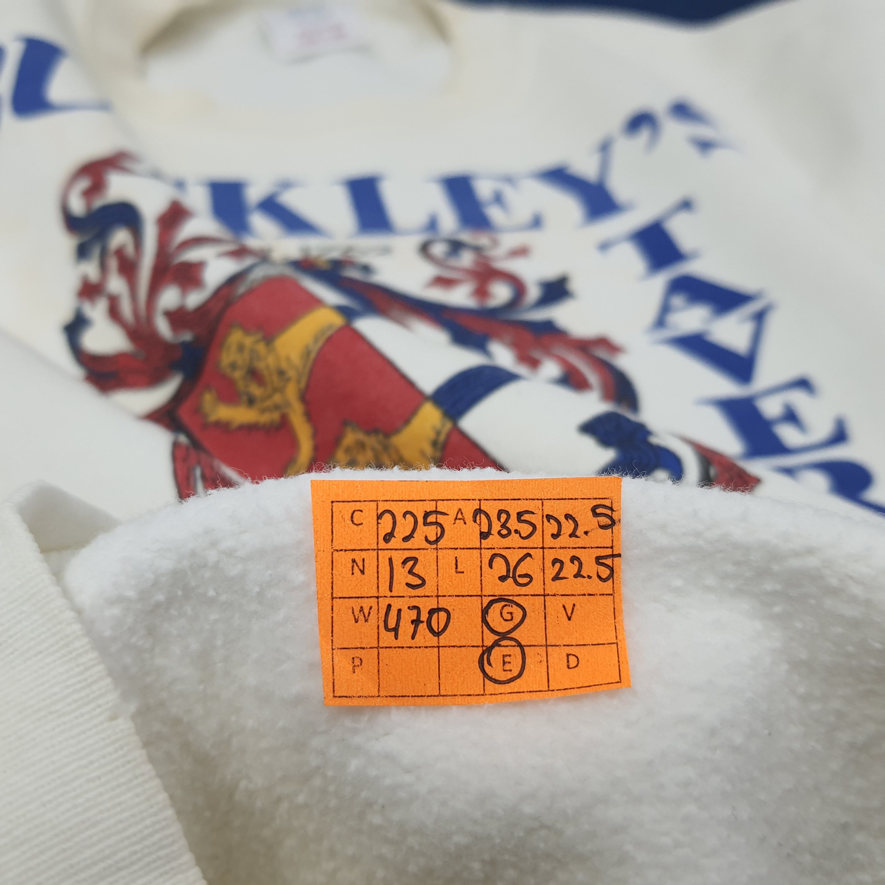 Delta Vintage American Buckley's Tavern Art Sweatshirt C225N13 Size US L / EU 52-54 / 3 - 7 Thumbnail
