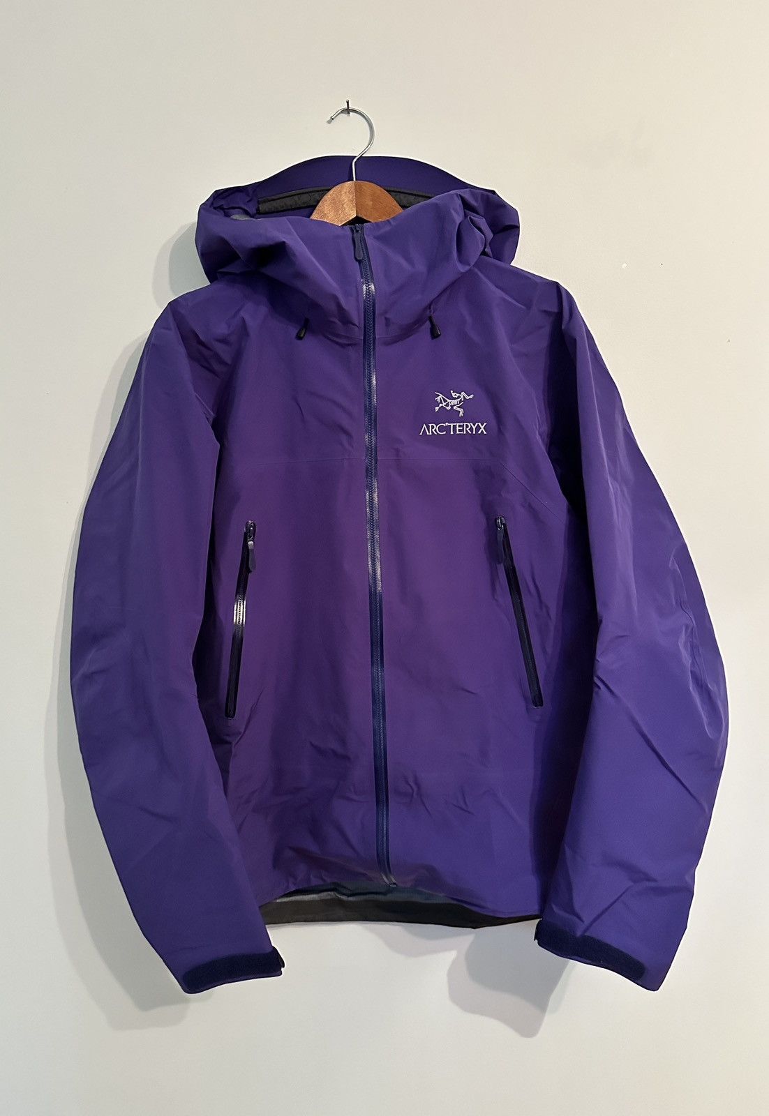 Arc'Teryx Arcteryx purple Beta FL squid ink men’s | Grailed