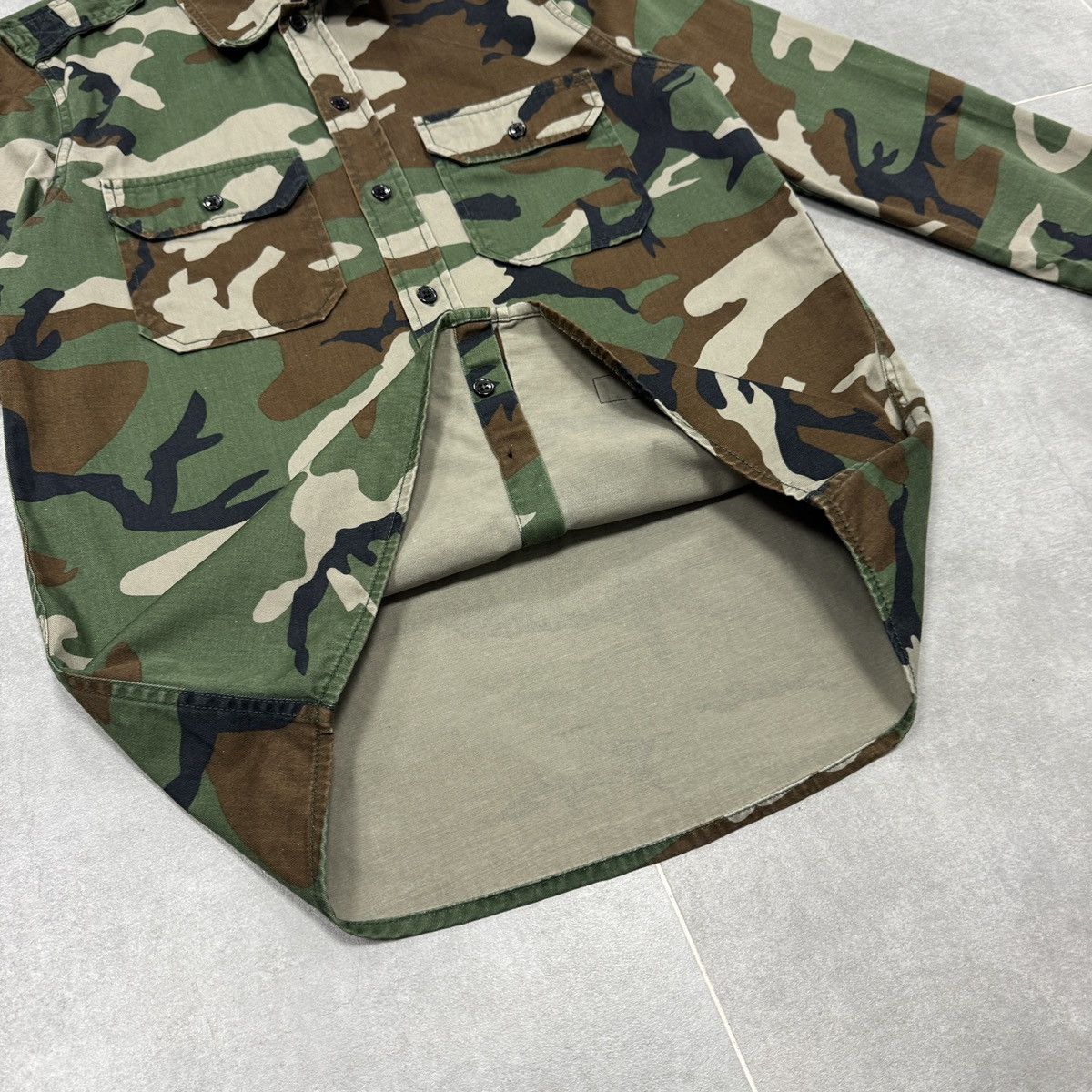 Carhartt Wip Carhartt WIP L/S Military Shirt Button Camouflage Men Size M Size US M / EU 48-50 / 2 - 14 Thumbnail