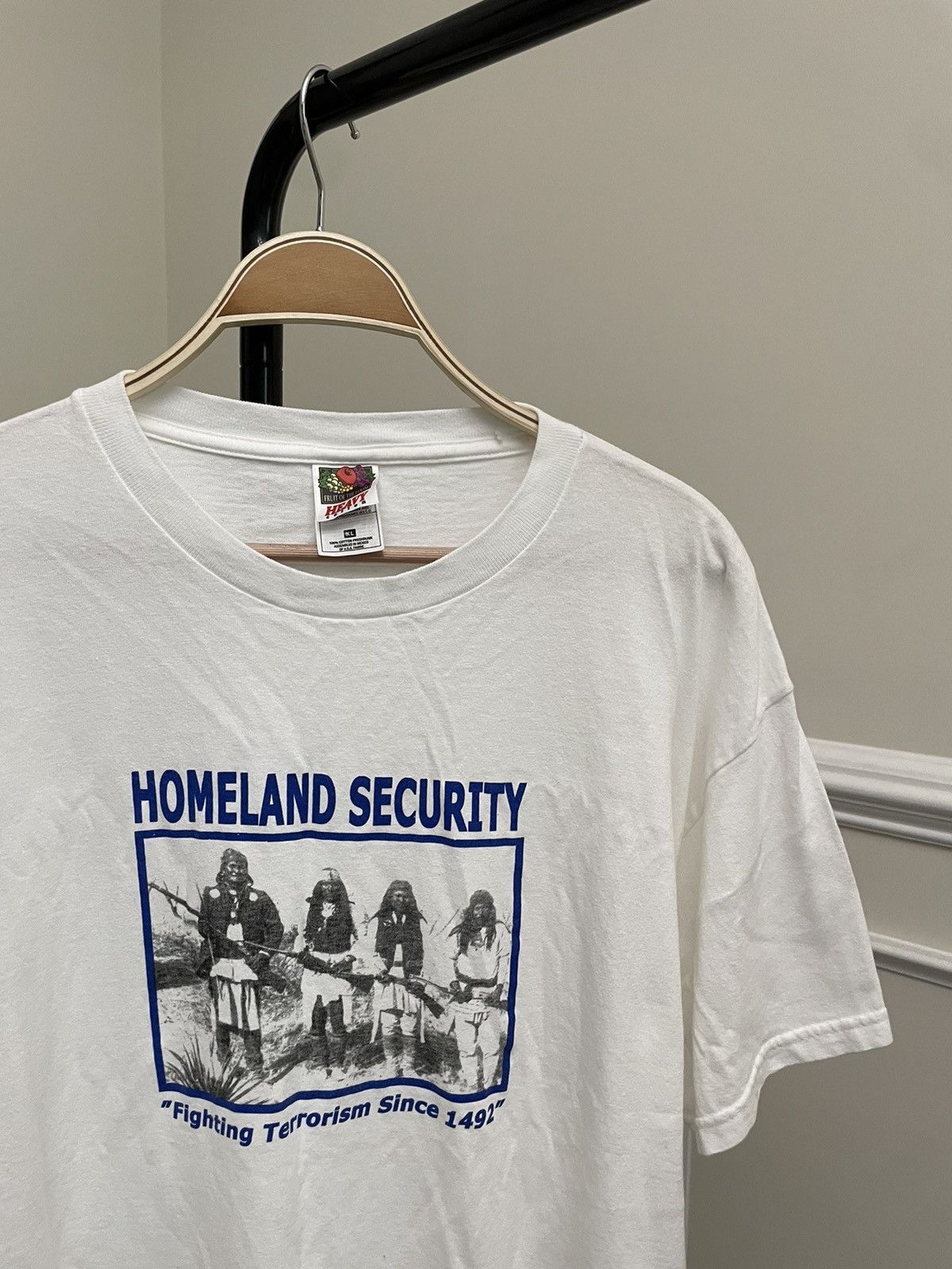 Vintage Vintage Home Graphic Tee Shirt 4GSELLER Unsoundrags Hanes Size US XL / EU 56 / 4 - 1 Thumbnail