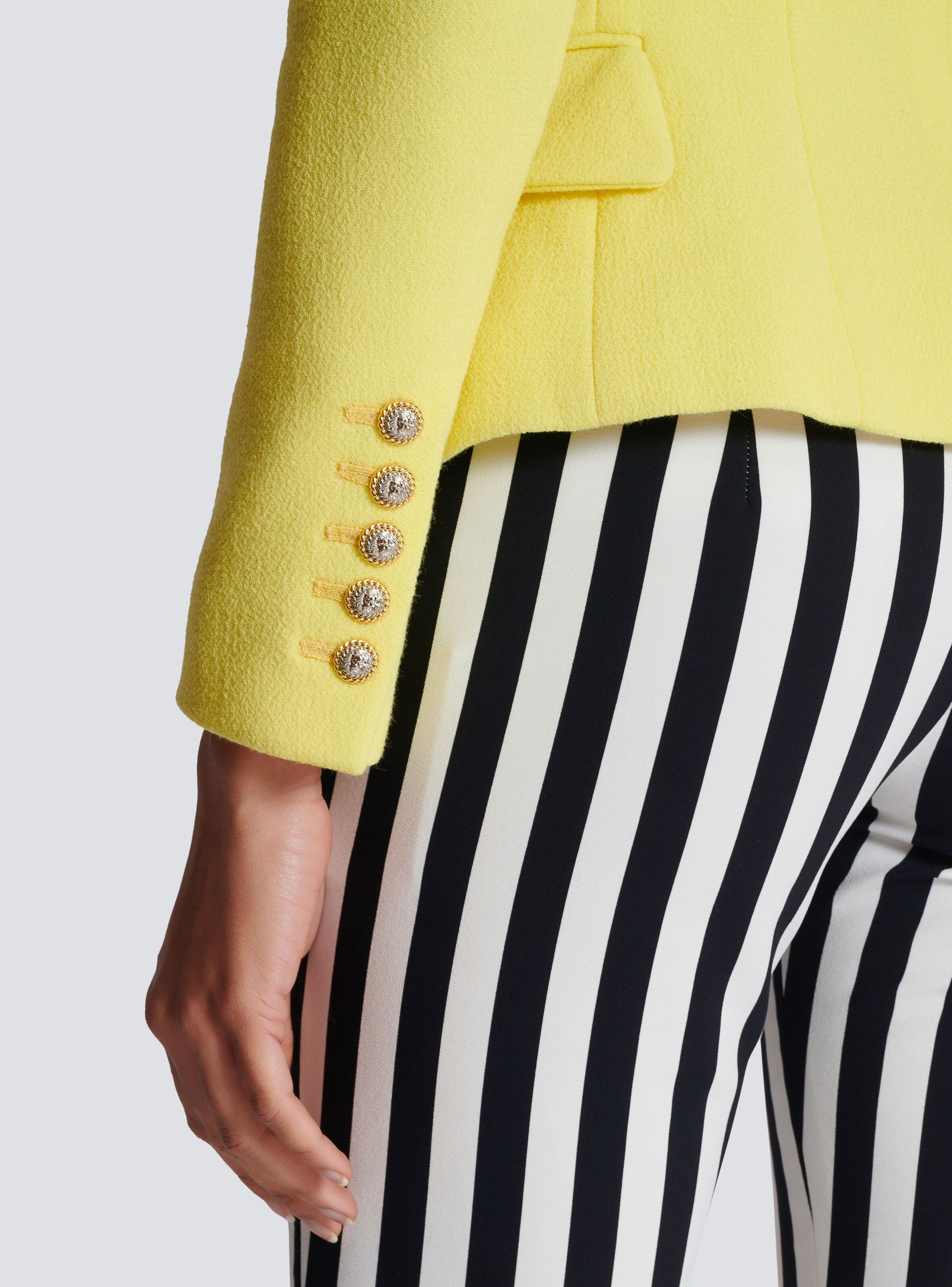 Balmain o1s1wg110825 Peak Lapel Two Tone Blazer in Yellow Size S / US 4 / IT 40 - 4 Thumbnail