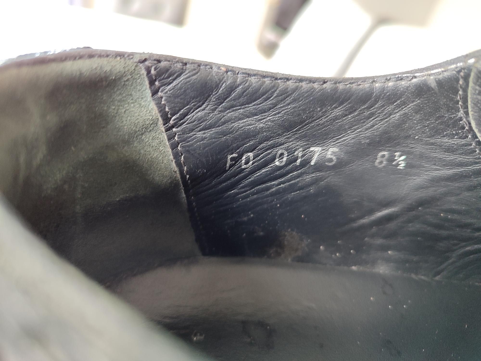Louis Vuitton CHAUSSURES LOUIS VUITTON RICHELIEU Size US 8.5 / EU 41-42 - 9 Thumbnail
