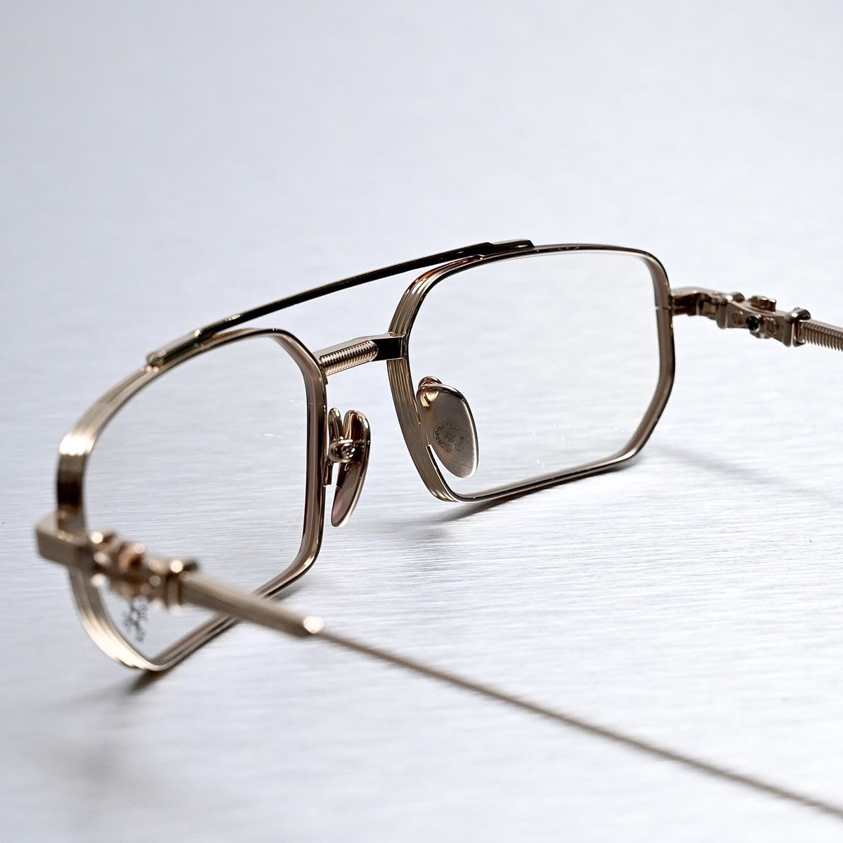 CHROME HEARTS GUSHER GLASSES