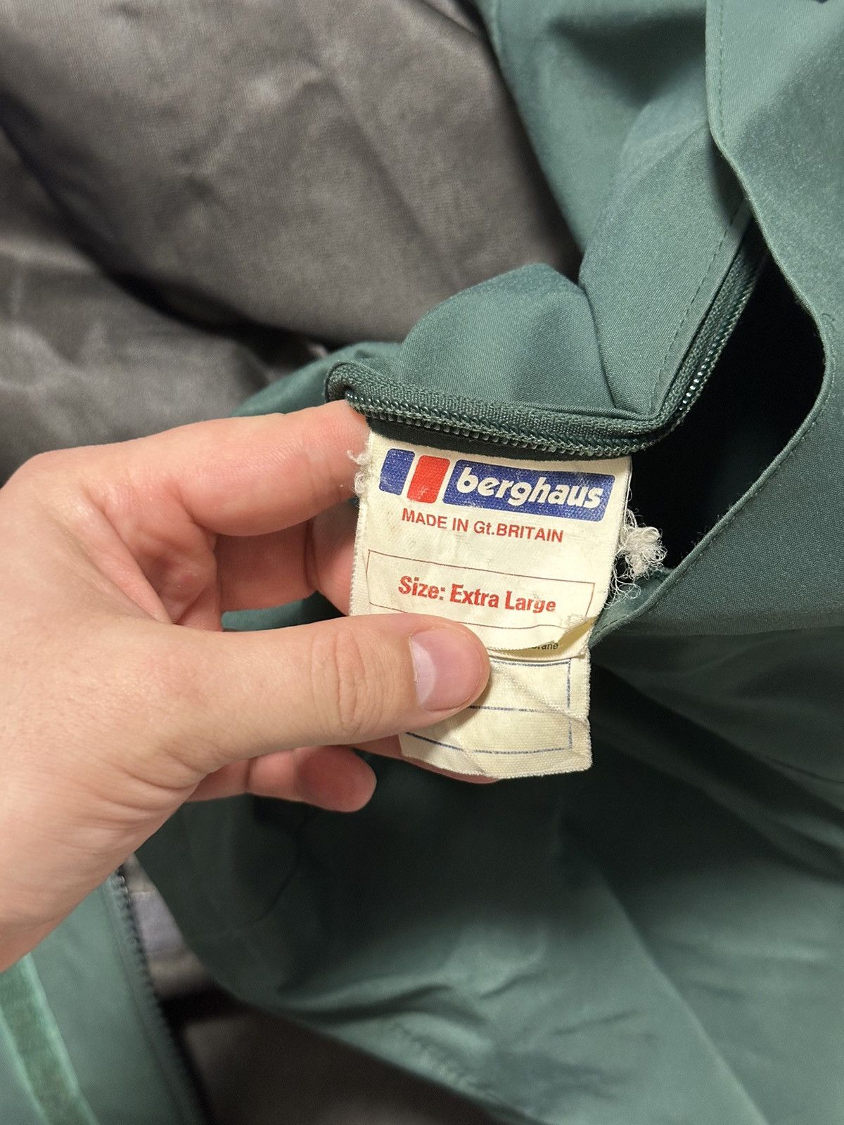 Berghaus Vintage Berghaus Outdoor Jacket 90s Ski Mountain Men Size XL Size US XL / EU 56 / 4 - 7 Thumbnail