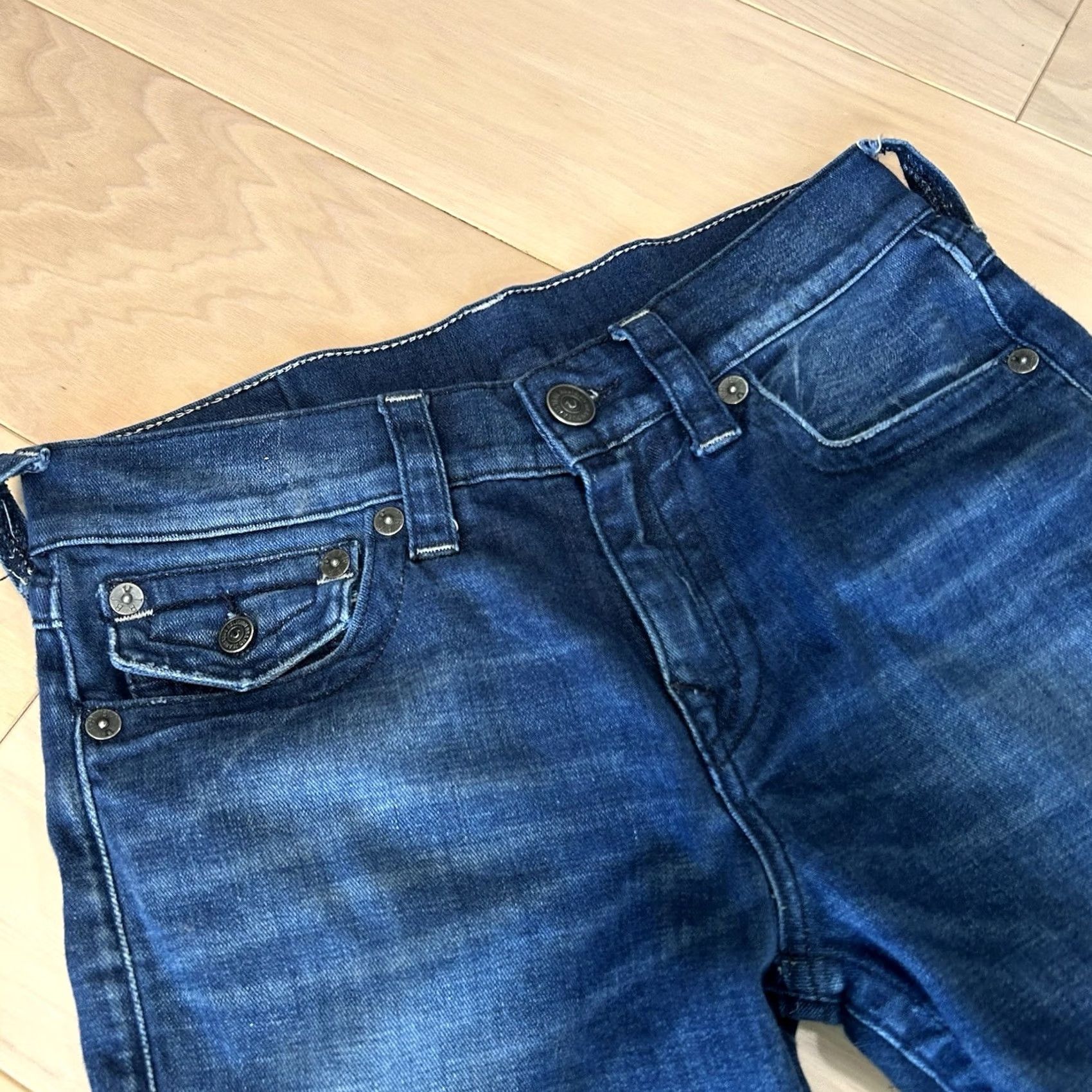 True Religion True Religion Geno Relaxed Slim Denim Blue Jean Men’s 30 Casual Straight 5-Pocket Pocket Stretch Size US 30 / EU 46 - 2 Thumbnail