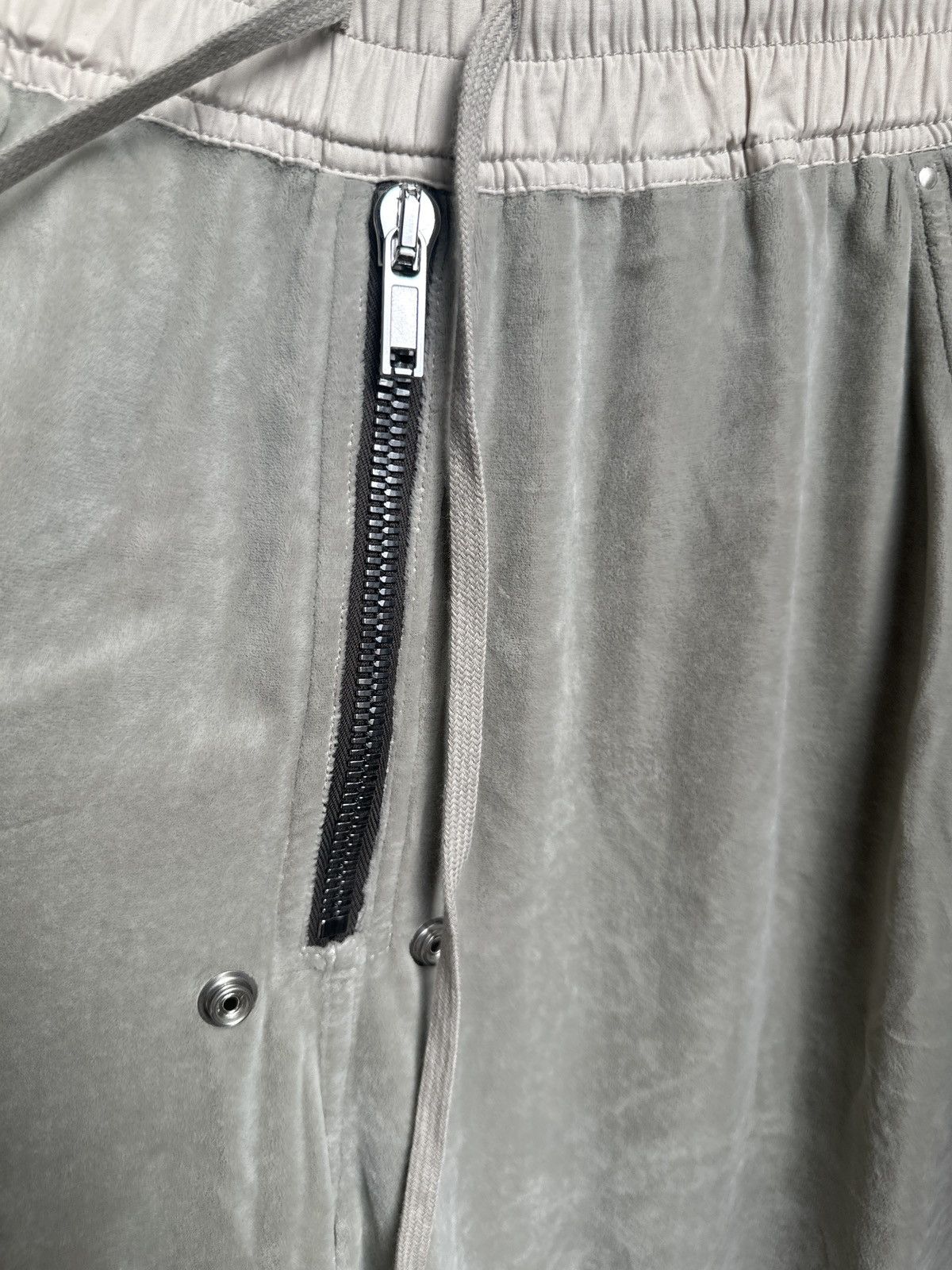 Rick Owens × Rick Owens Drkshdw $1,690 FW22 Strobe Geth Bela sueded trouser Size US 32 / EU 48 - 3 Thumbnail