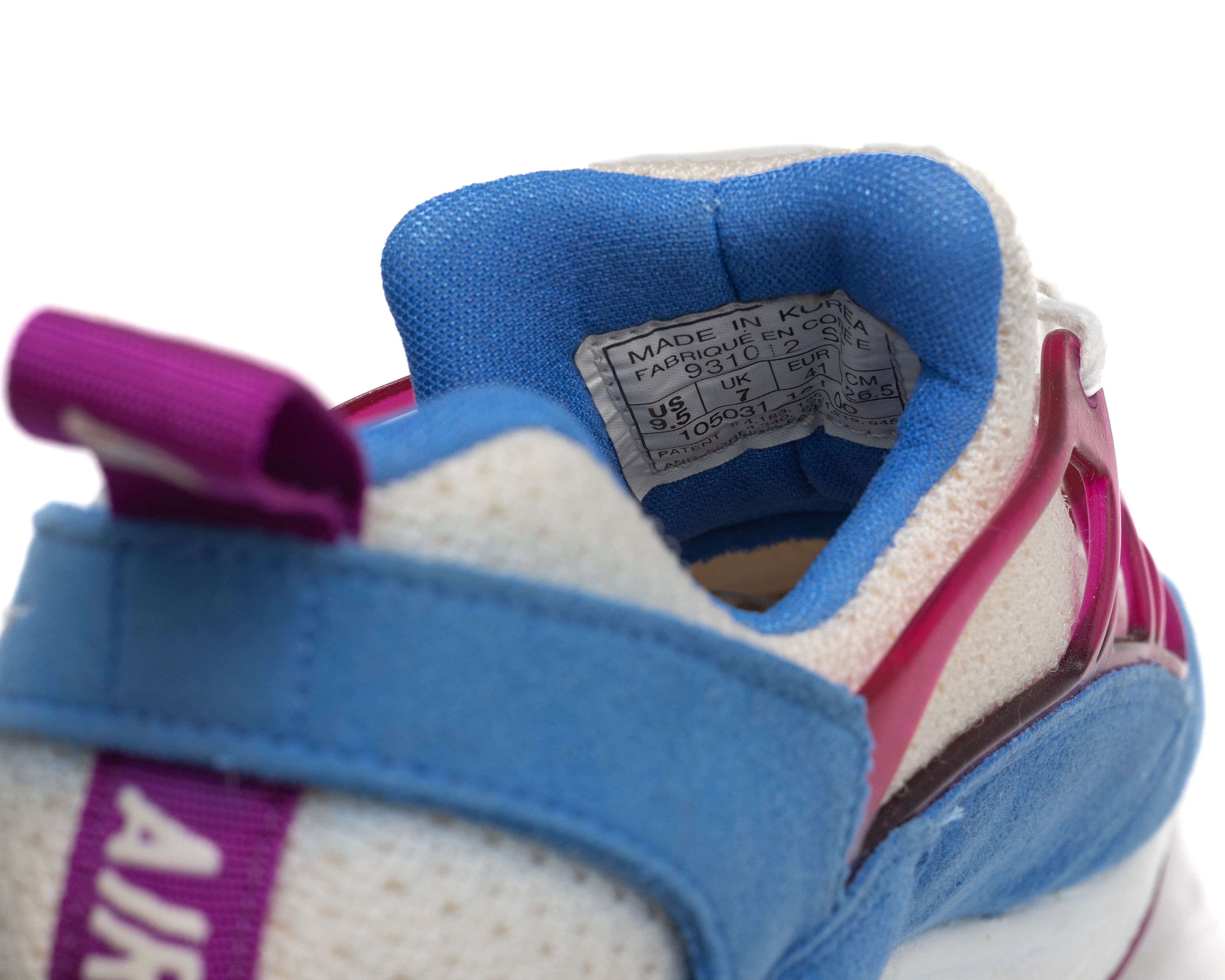 Nike NIKE AIR OG Huarache Light Blue Crystal/Red Plum 90s Size US 9.5 / IT 39.5 - 10 Thumbnail