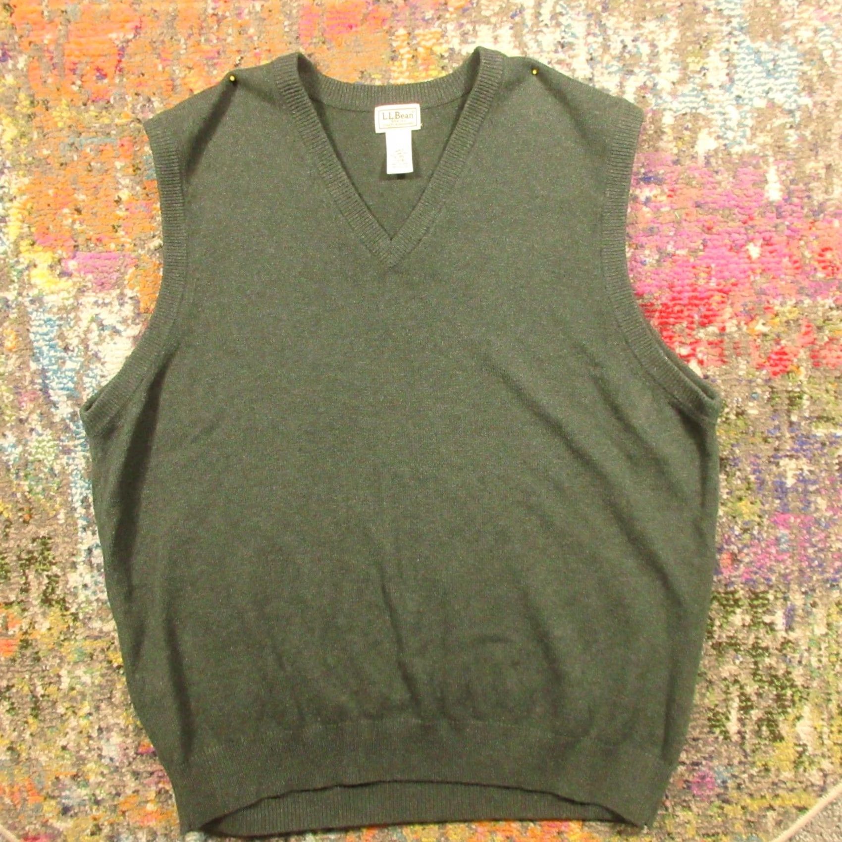 Vintage LL Bean Lambswool Sweater Vest Men XL Green V-Neck Pullover Vest Adult XL Classic Fit Casual Size US XL / EU 56 / 4 - 2 Thumbnail