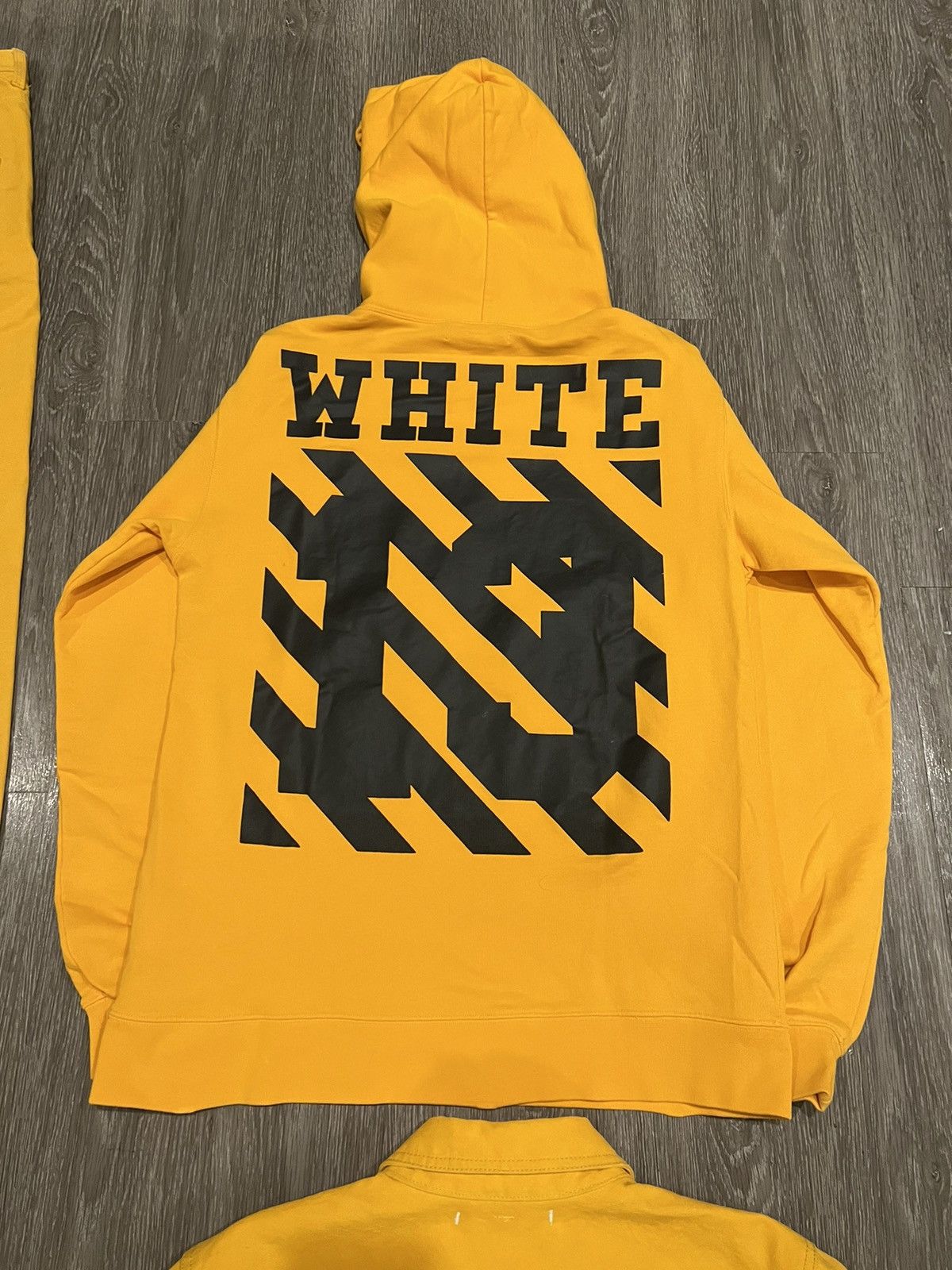 Off-White Off White SS14 First Season Yellow Outfit Size US L / EU 52-54 / 3 - 6 Thumbnail