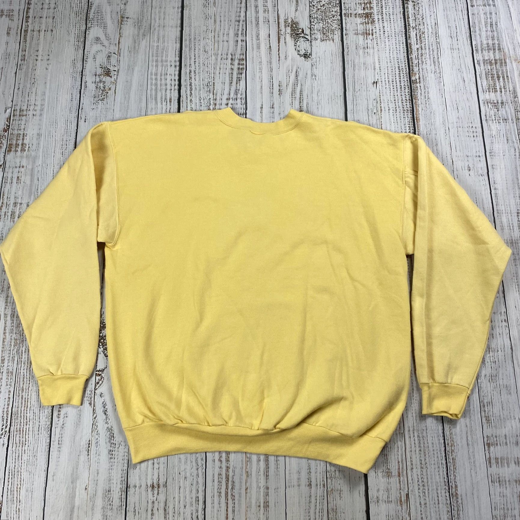 Hanes VINTAGE HANES FLEECE CREWNECK SWEATSHIRT BLANK ADULT LARGE PALE YELLOW LONG SLEEVE Unisex Size US L / EU 52-54 / 3 - 5 Thumbnail