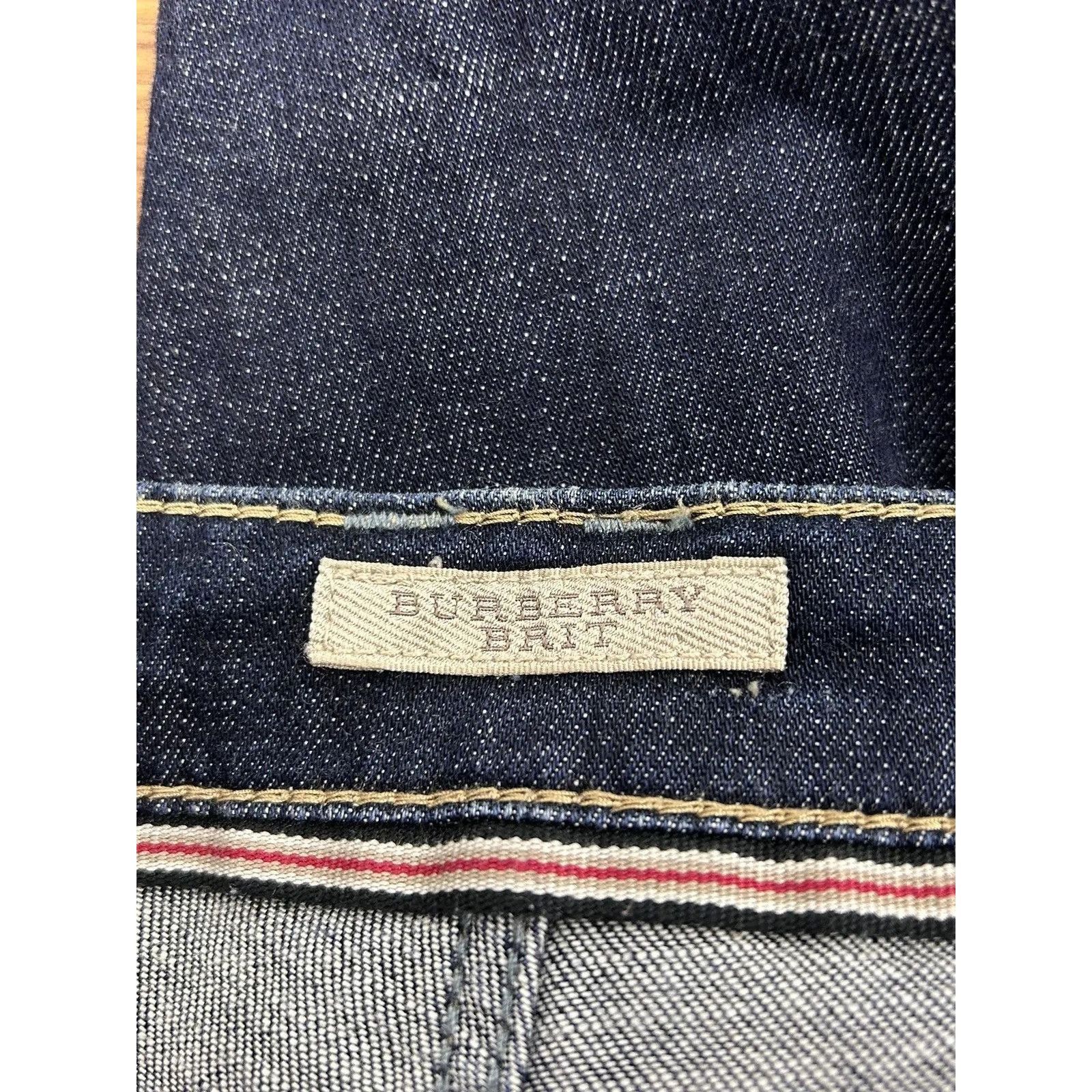 Burberry Burberry Brit Kensington Skinny Leg Denim Jeans Size 28 Size 28" / US 6 / IT 42 - 9 Thumbnail