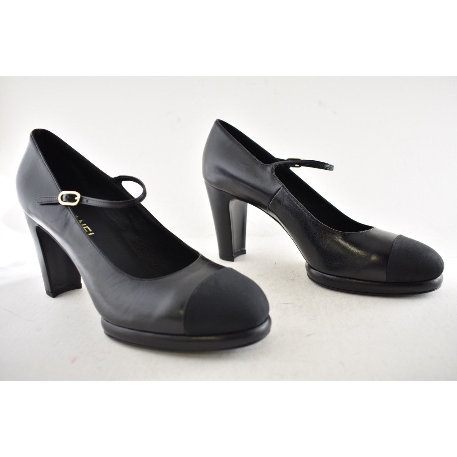 Chanel Chanel 24B Black CC Logo Mary Jane Platform Pumps 41 Size US 10 / IT 40 - 3 Thumbnail