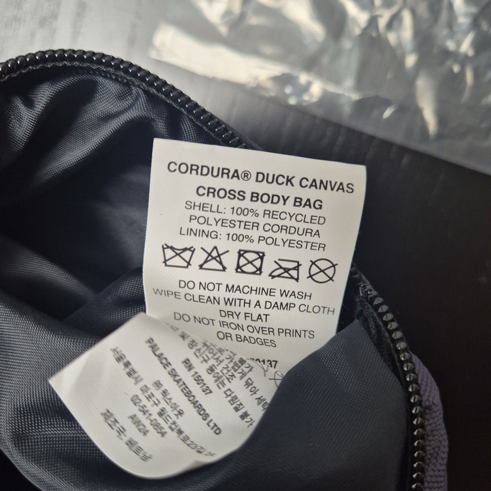 Palace Palace Cordura Duck Canvas Body Bag Black Brand New FW24 Size ONE SIZE - 7 Thumbnail
