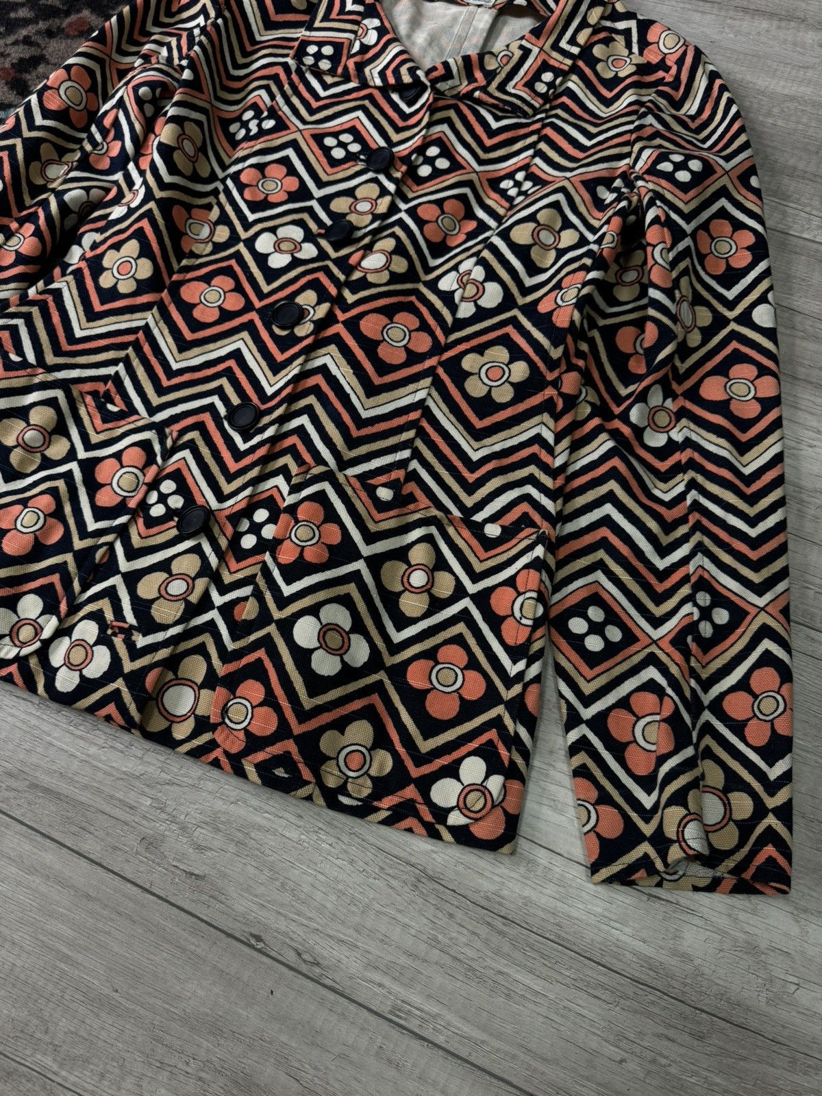 Emanuel Ungaro Vintage 70s Emanuel Ungaro Parallele Paris Blazer + Skirt Size XL / US 12-14 / IT 48-50 - 6 Thumbnail