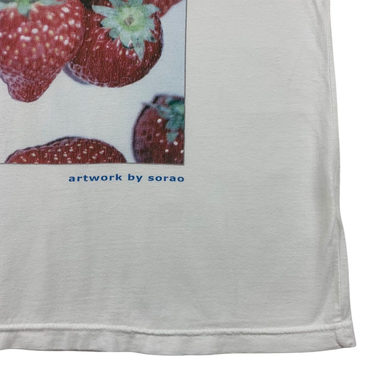Vintage Vintage STRAWBERRY art picture by SORAO tee Size US M / EU 48-50 / 2 - 8 Thumbnail