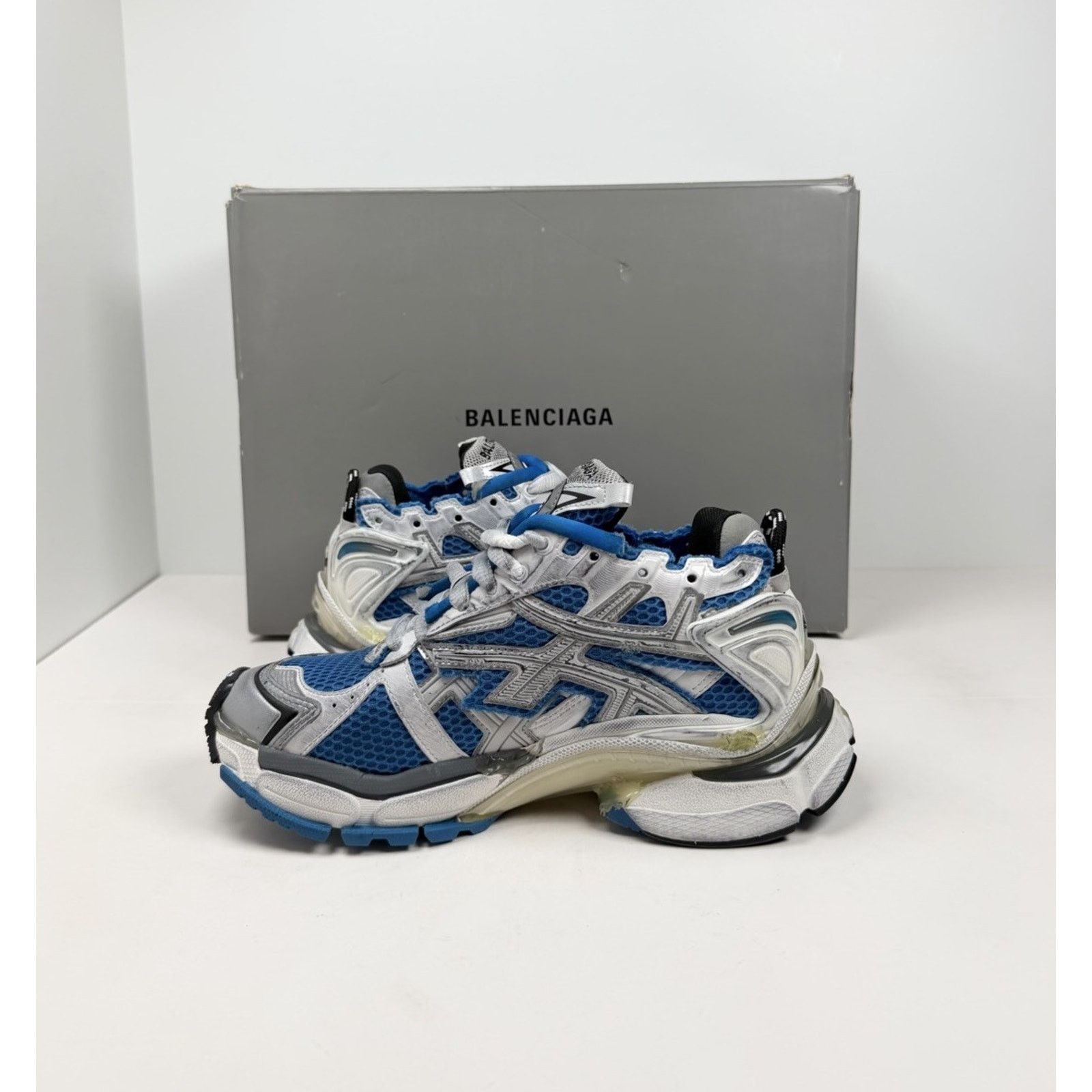 Balenciaga Size 35EU/5W - Balenciaga Runner Blue White NEW Size US 5 / IT 35 - 6 Thumbnail