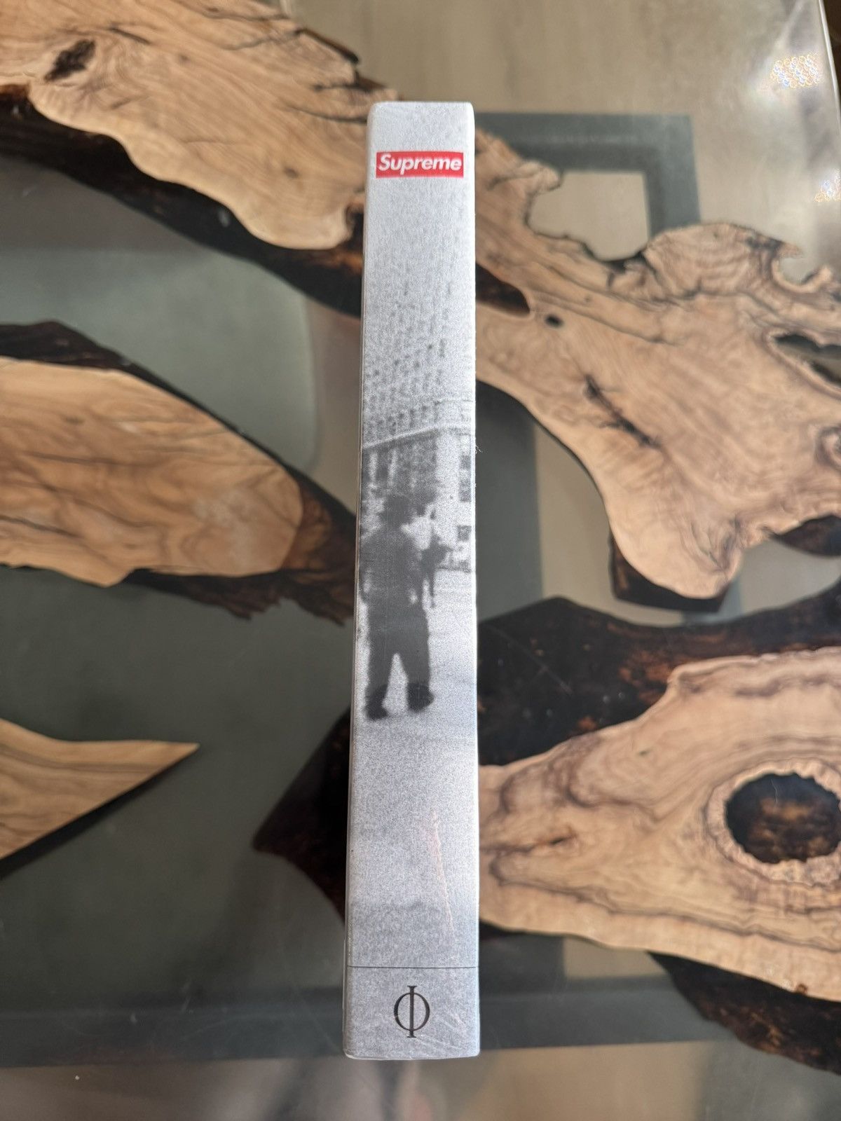 Supreme Supreme Phiadon Hardcover Archive Book Size ONE SIZE - 5 Thumbnail
