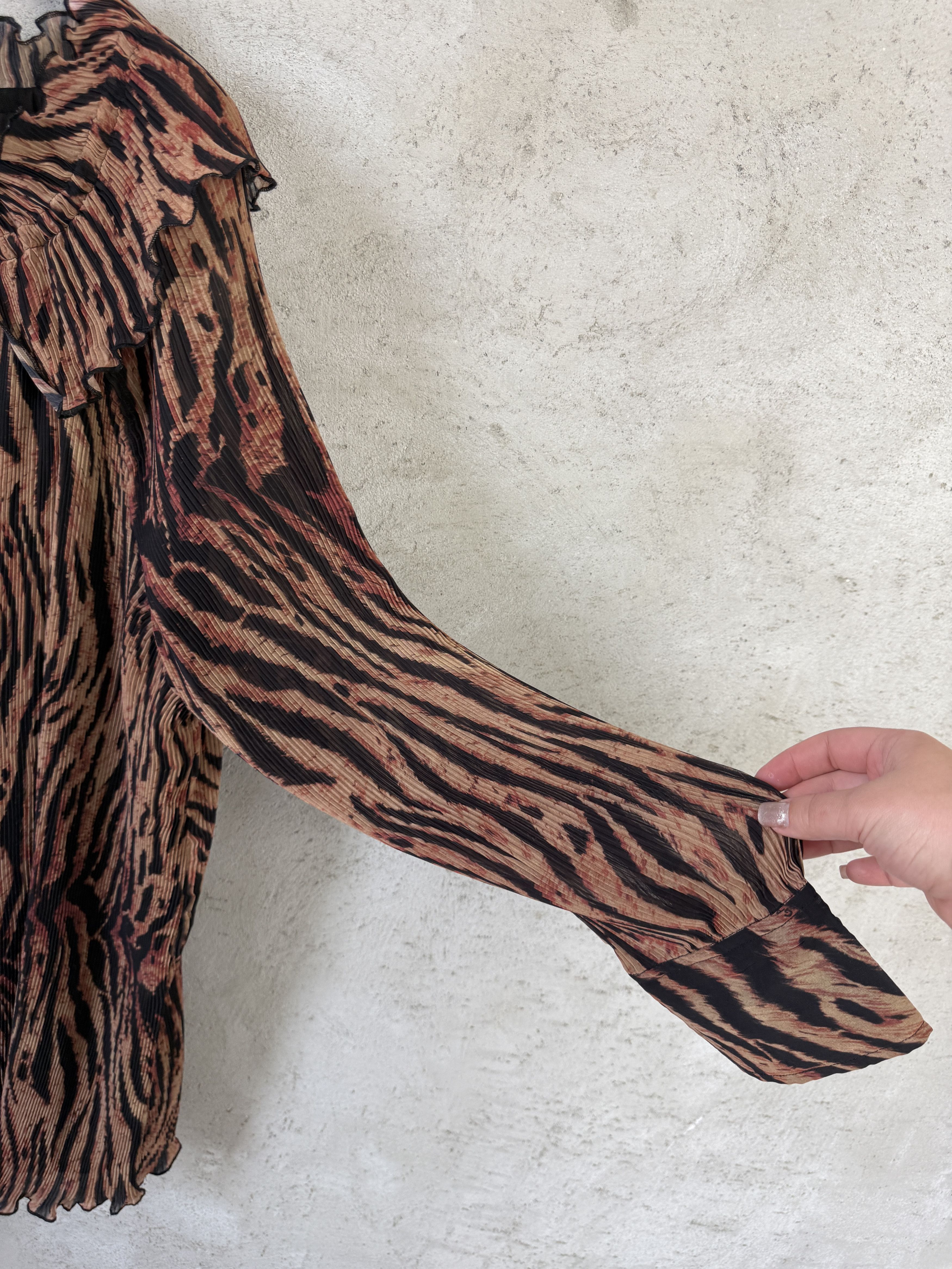 Ganni Ganni Pleated Georgette Dress Tiger's Eye casual formal Size M / US 6-8 / IT 42-44 - 3 Thumbnail