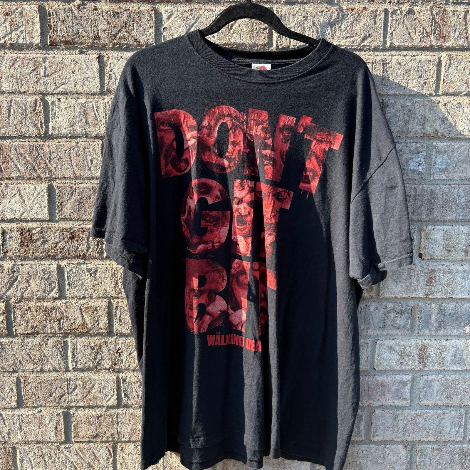 Hanes The Walking Dead 2000s T-shirt Size US XL / EU 56 / 4 - 1 Thumbnail