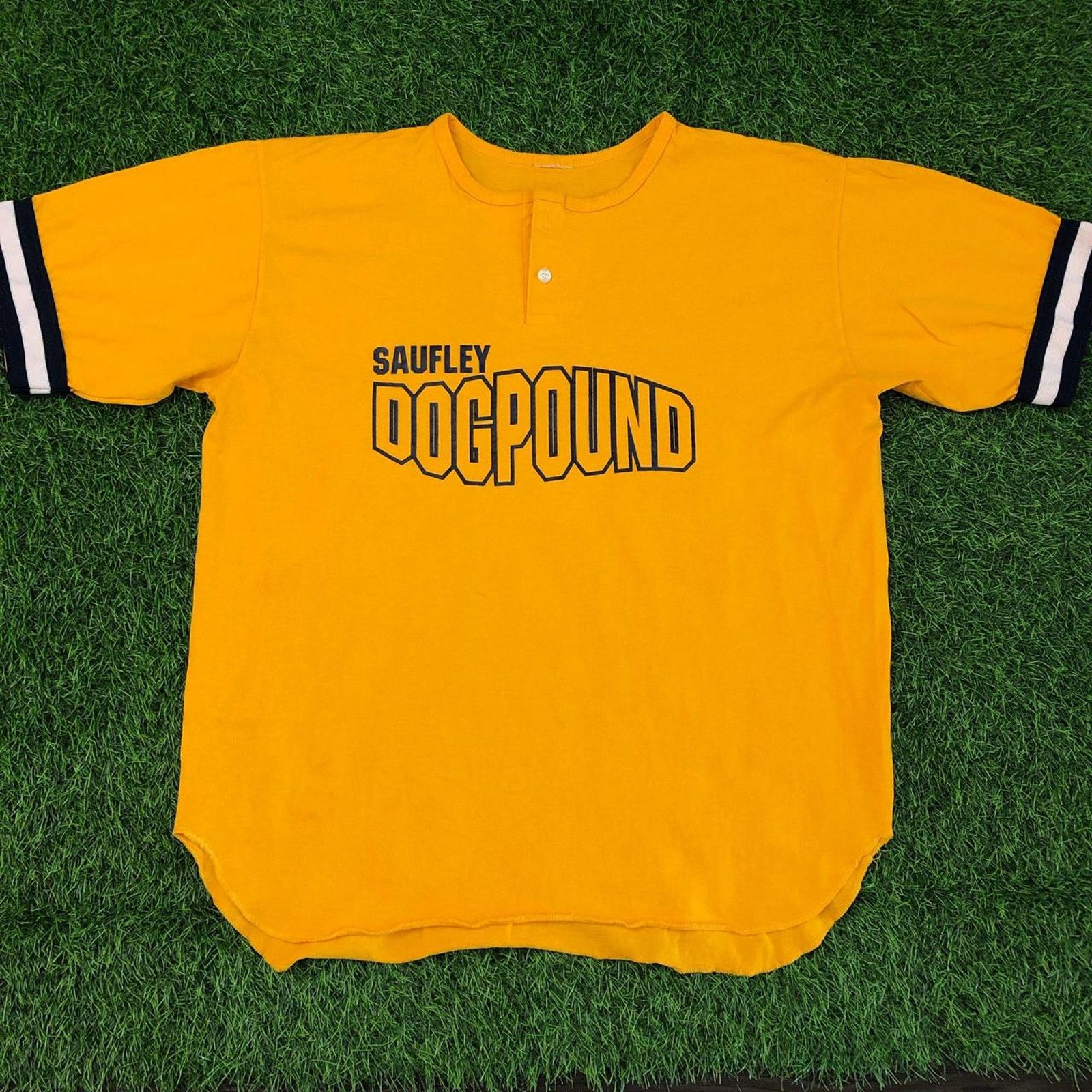 Other Men’s Yellow ‘Saufley DogPound’ Graphic Baseball Number Tee Size US XL / EU 56 / 4 - 1 Thumbnail
