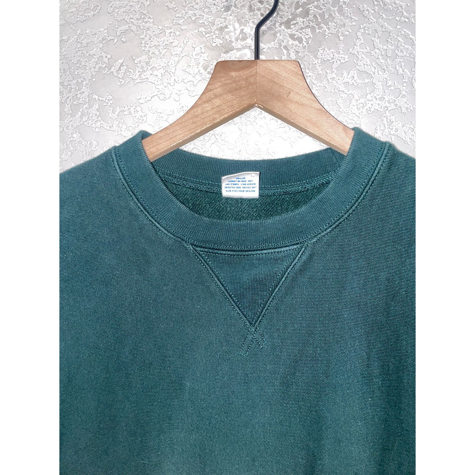 J.Crew Vintage J Crew Sweatshirt Green Blank Stained 90s HEAVY VTG Size US L / EU 52-54 / 3 - 3 Thumbnail