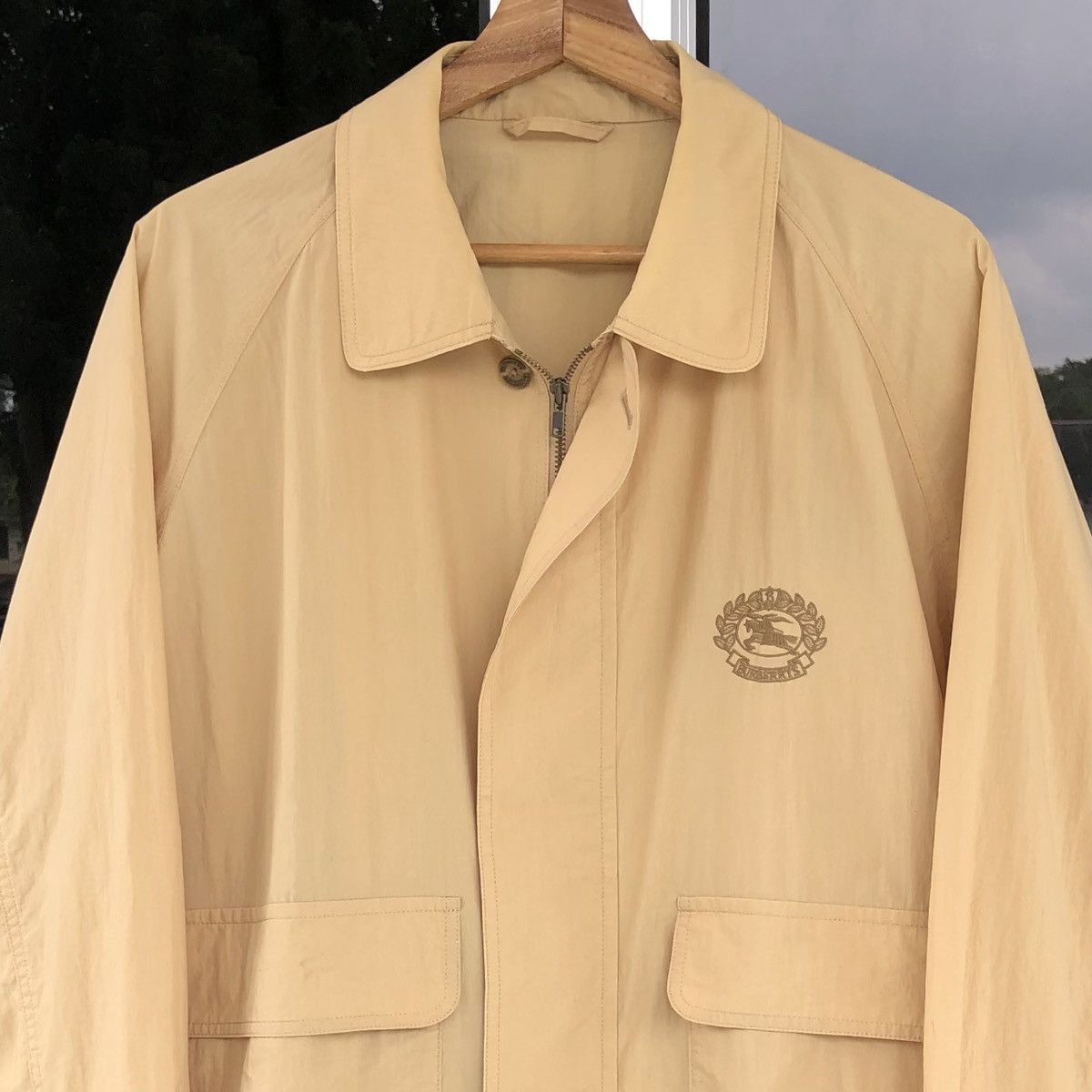 Burberry Vintage Burberrys Embroidered Logo Light Zipper Jacket Size US M / EU 48-50 / 2 - 2 Thumbnail