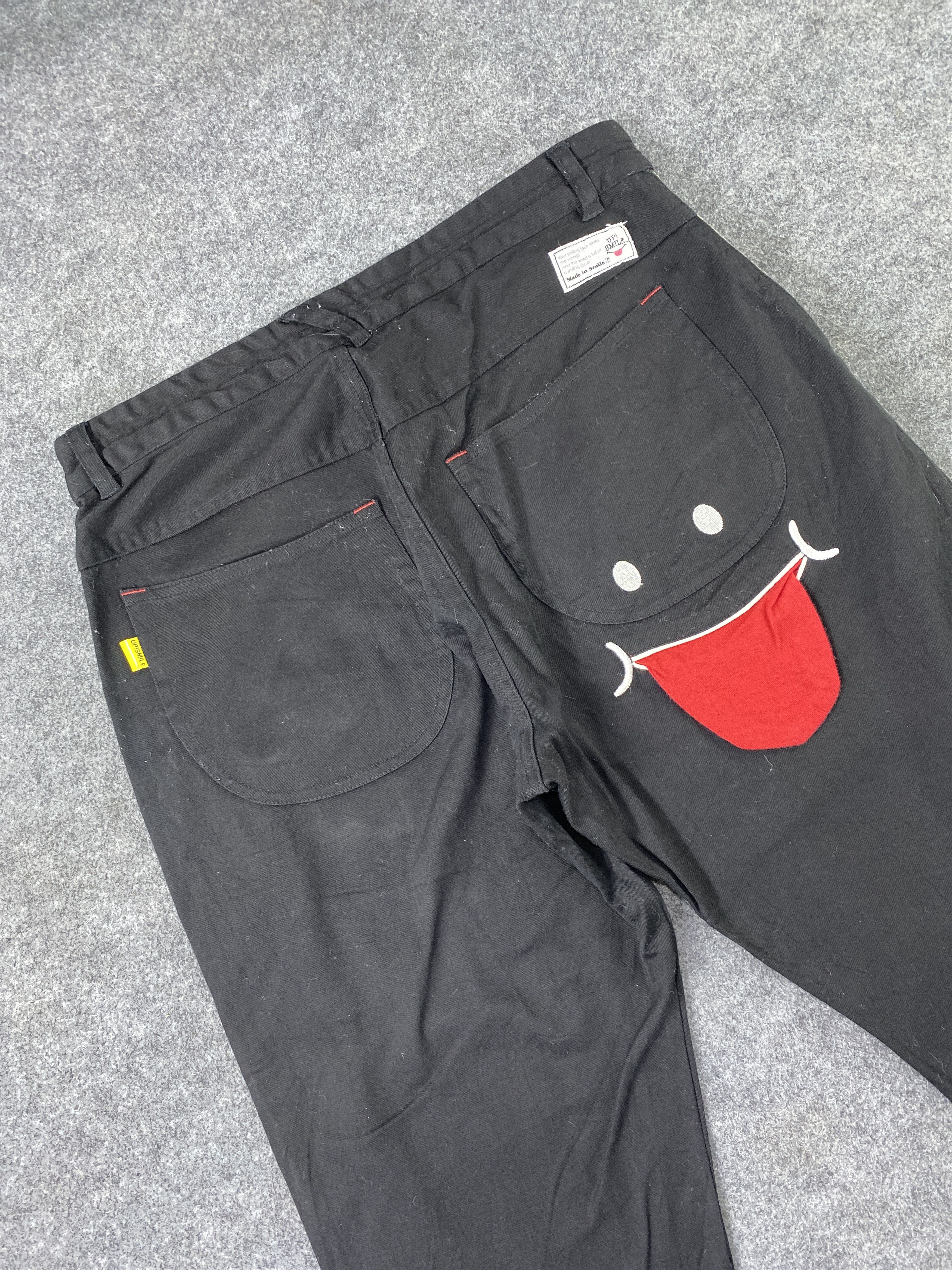 Japanese Brand UP! SMILE MADE IN SMILE 3D Tongue 3 Quarter Shorts -J1109 Size US 31 - 6 Thumbnail