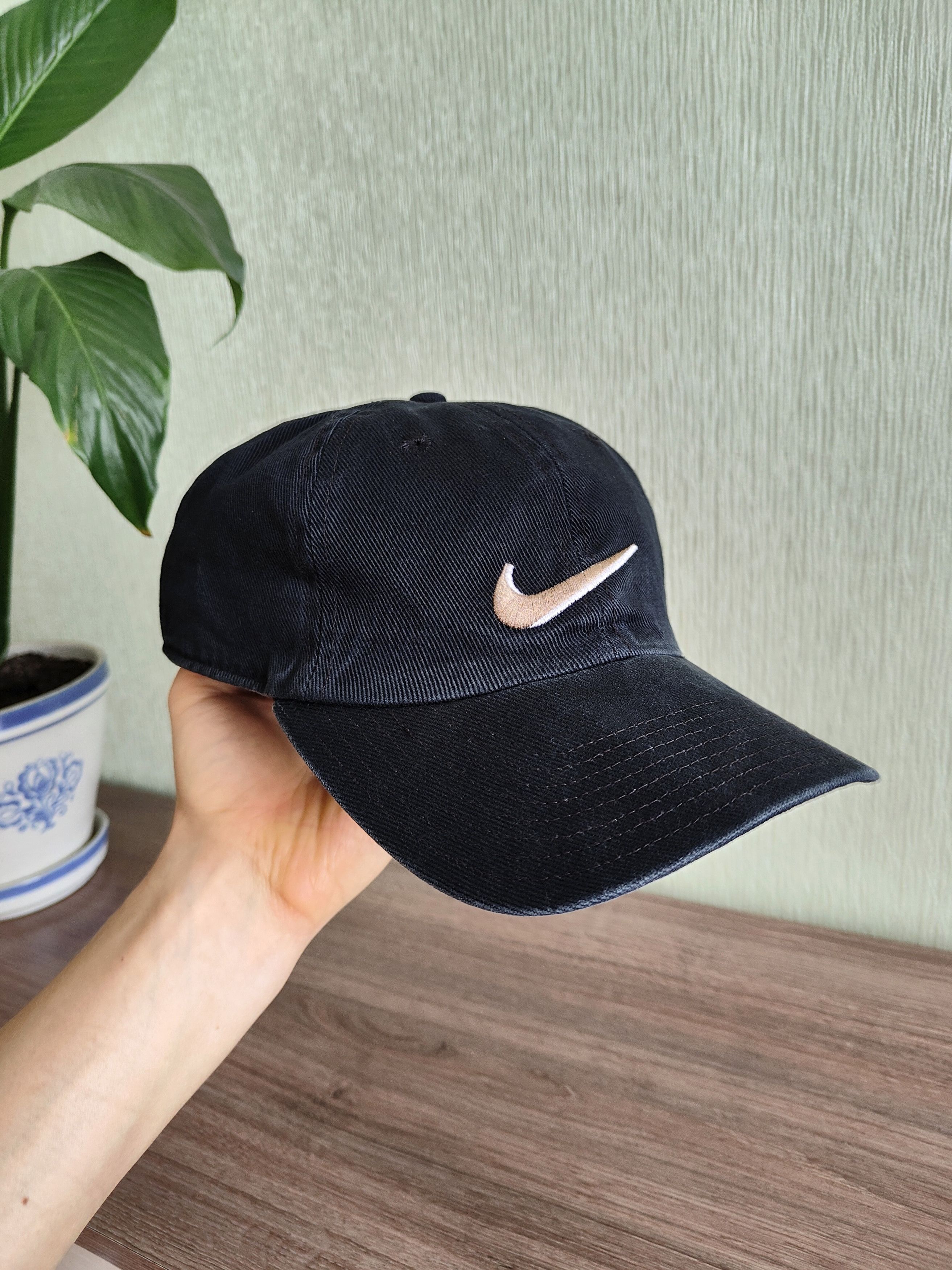 Nike Vintage Nike Cap Size ONE SIZE - 1 Thumbnail