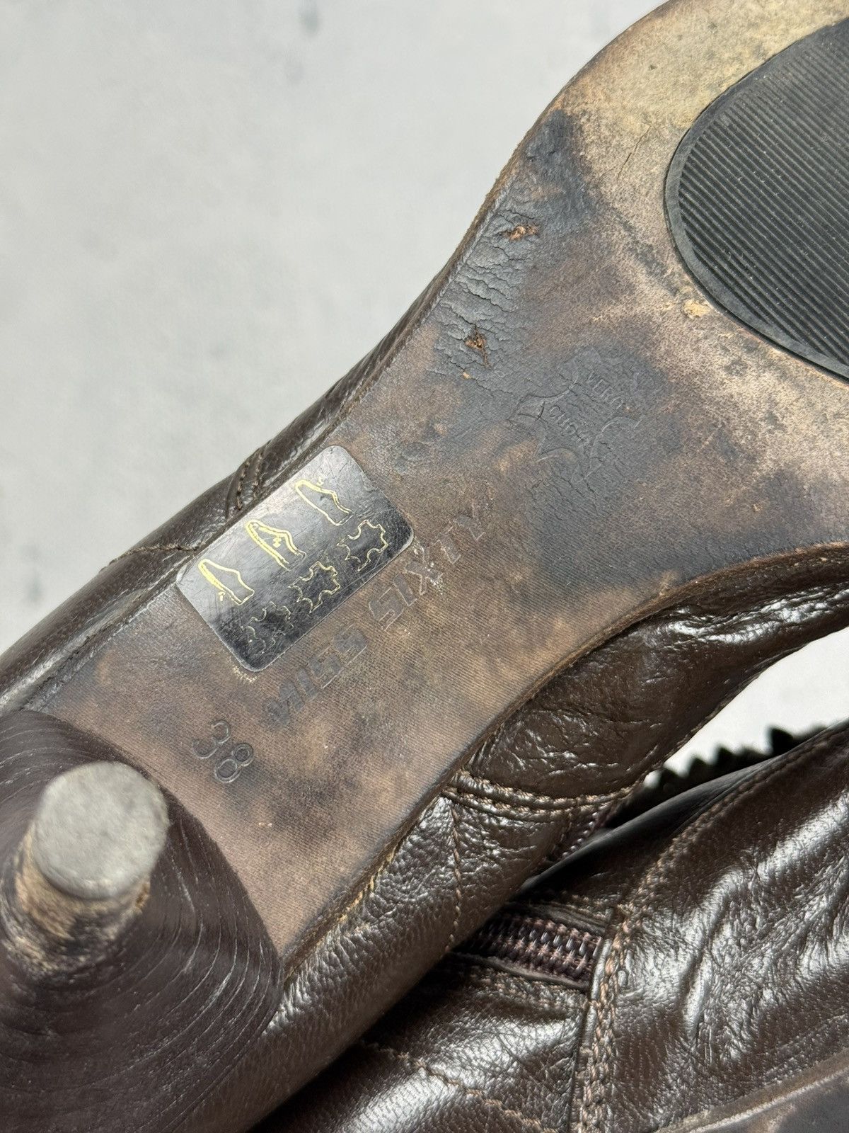 Miss Sixty Miss Sixty Vintage Leather Ankle Boots Kitten Heel Archive Size US 8 / IT 38 - 12 Thumbnail
