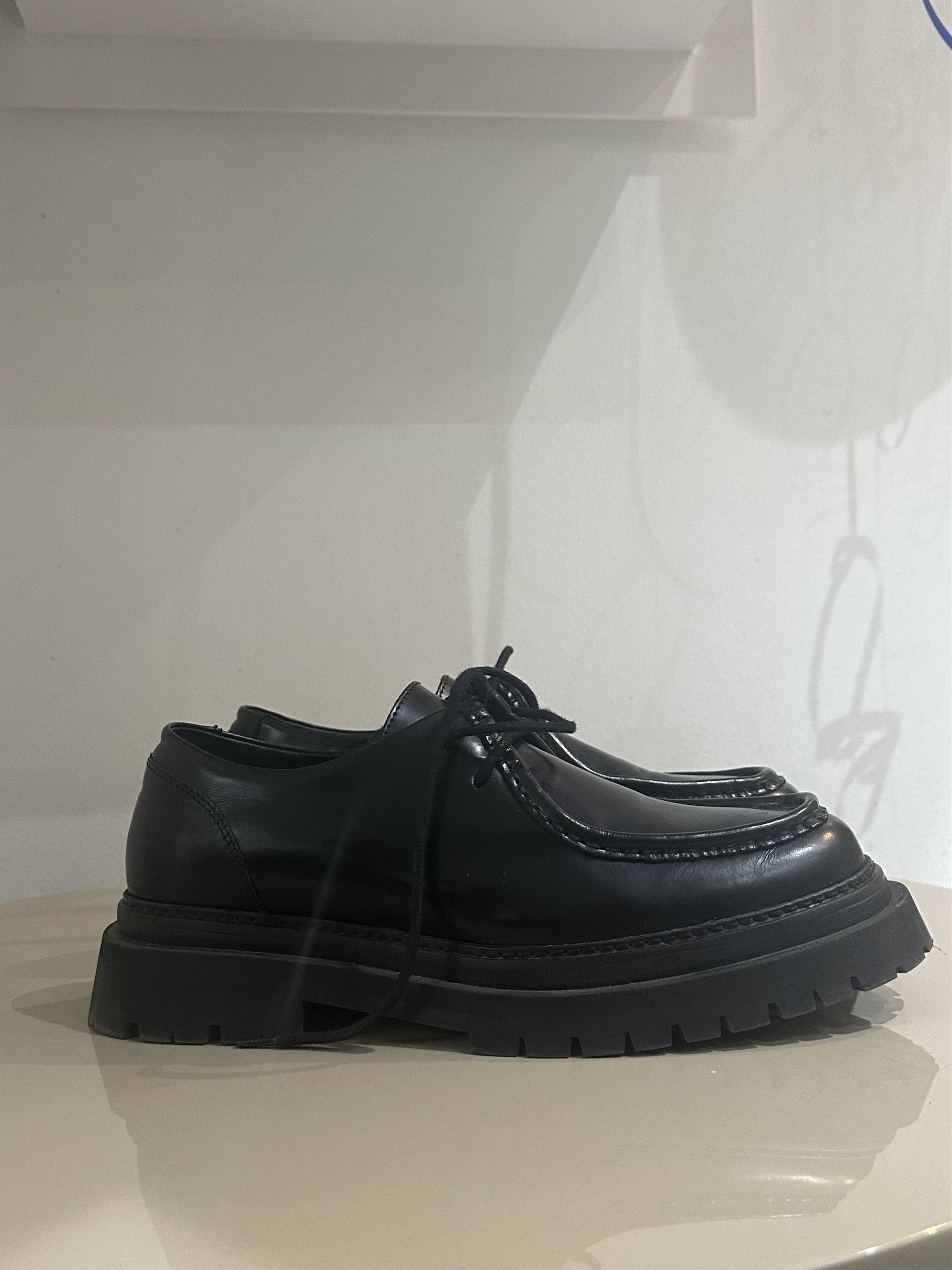Cos COS Chunky Leather Derby Shoes Size US 11 / EU 44 - 3 Thumbnail
