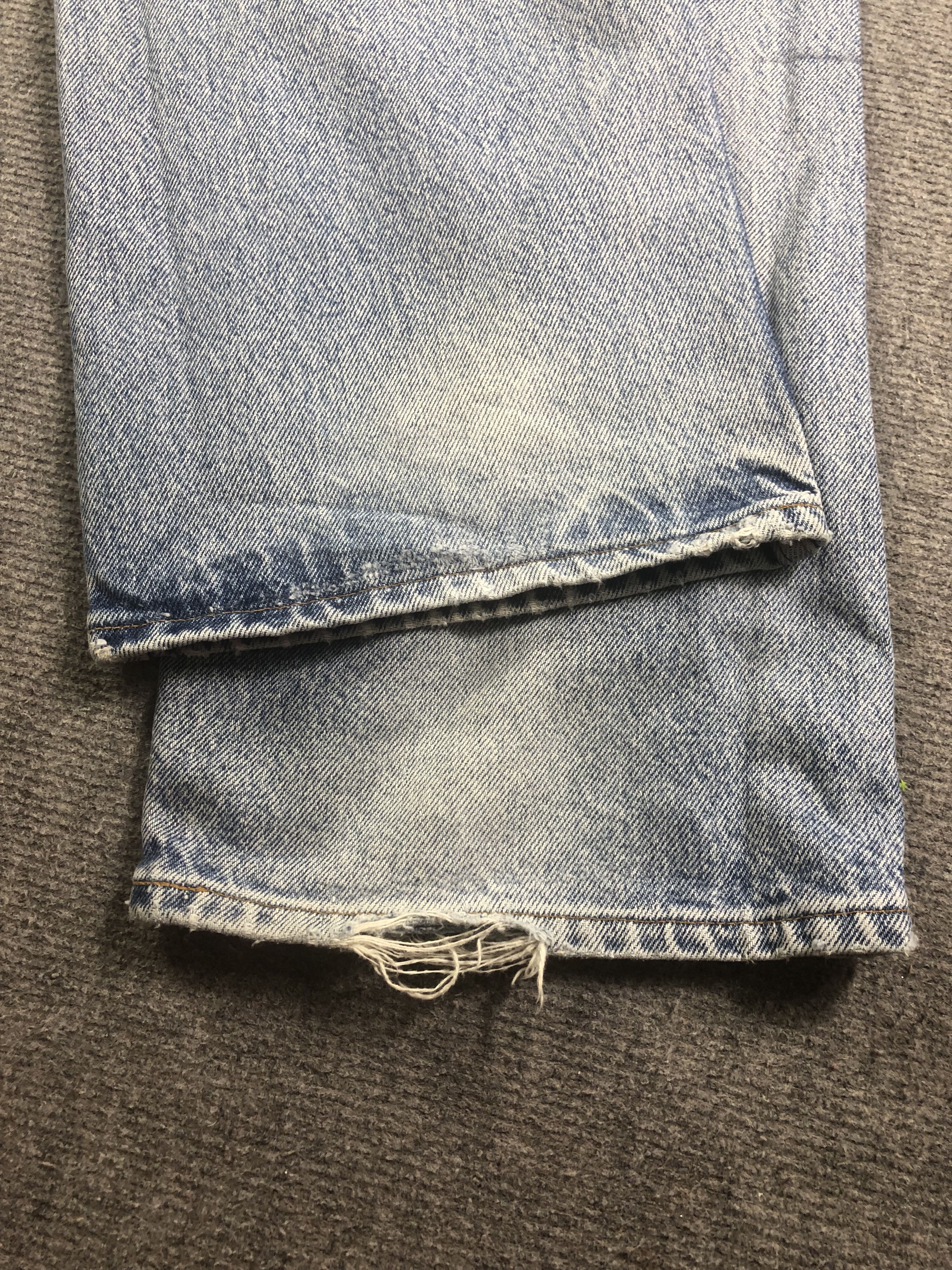 Levi's Light Blue Levis Denim Jeans 34x31 Size US 34 / EU 50 - 13 Thumbnail