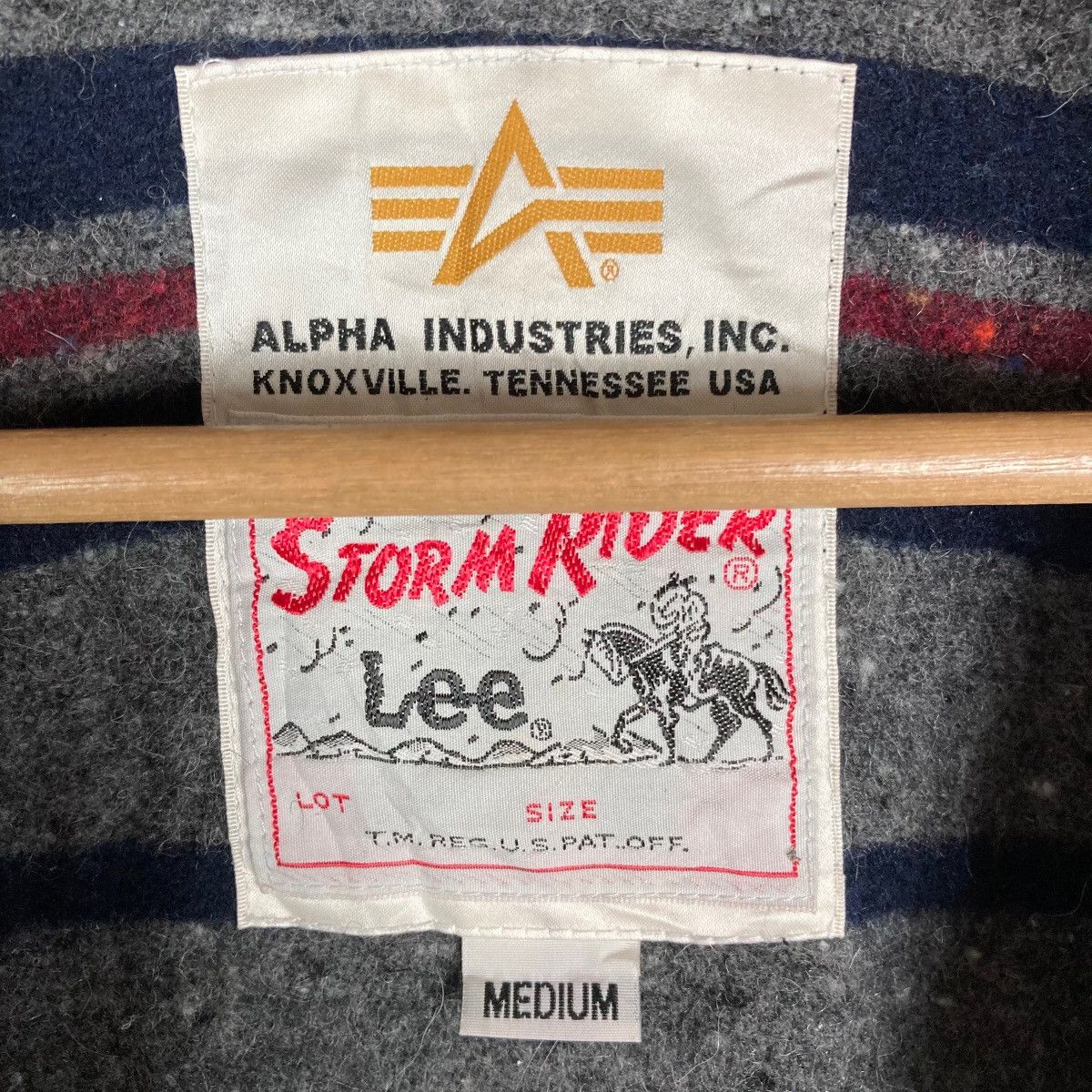 Alpha Industries Vintage Alpha Industries Collab with Lee Storm Rider Fish Size US M / EU 48-50 / 2 - 5 Thumbnail